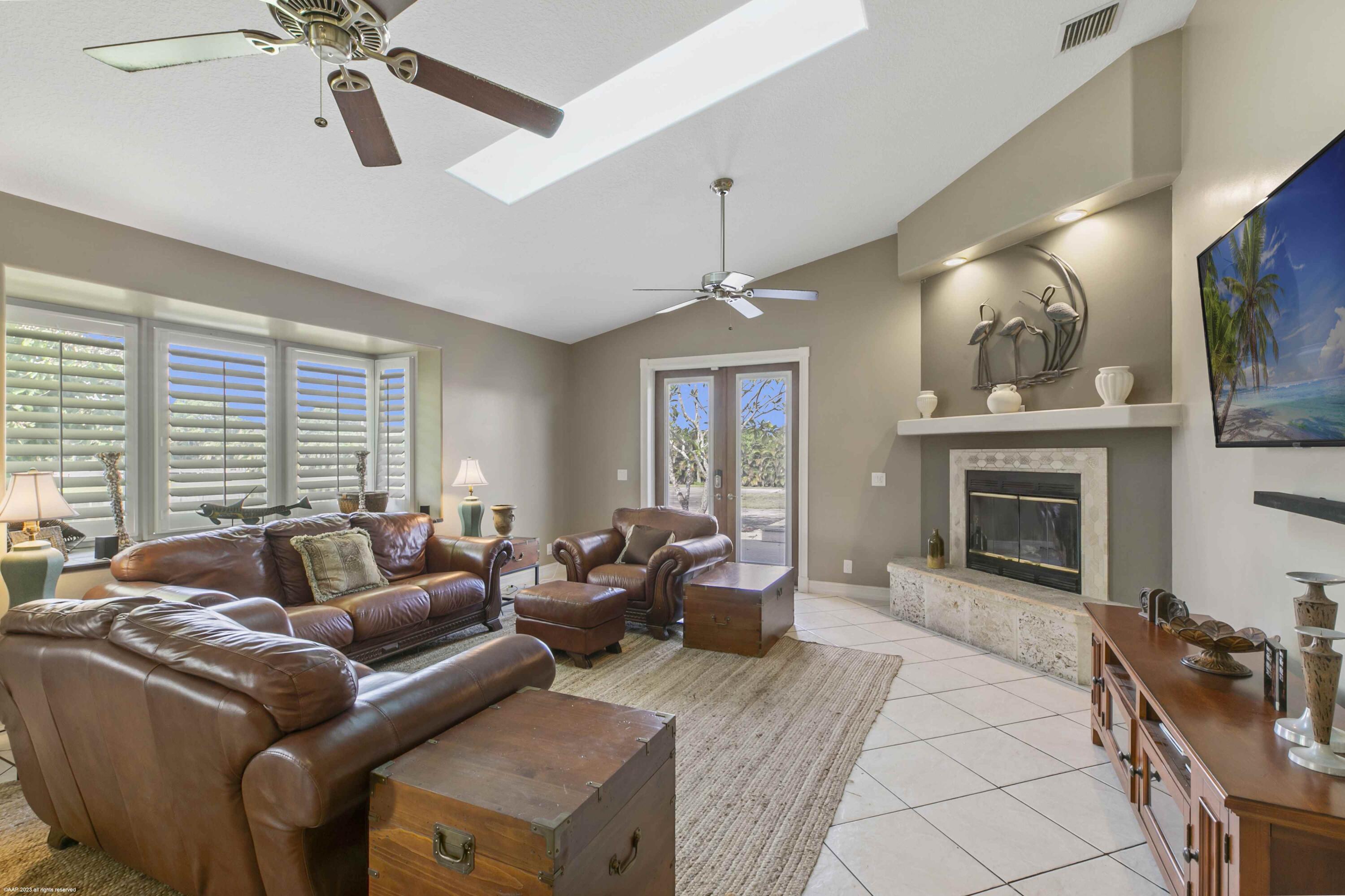 19301 Capet Creek Court Farm