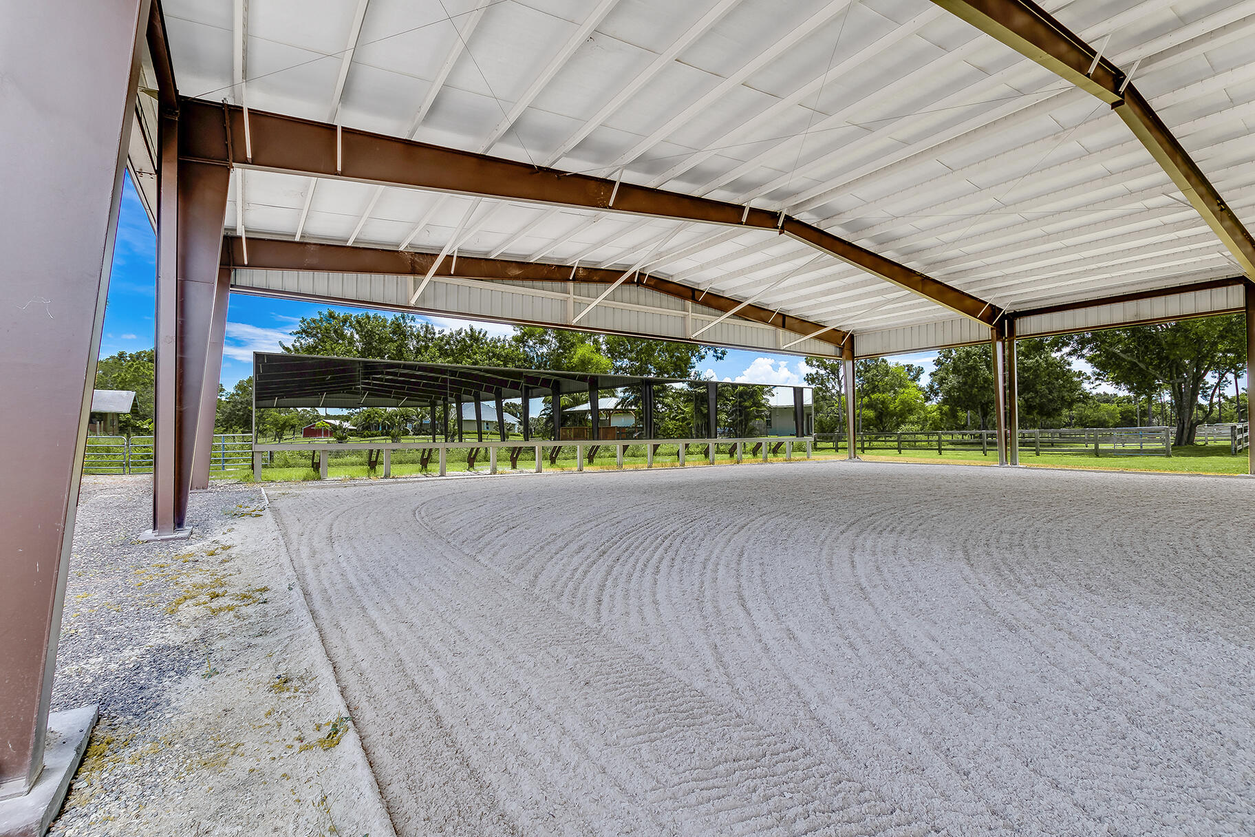 19301 Capet Creek Court Farm