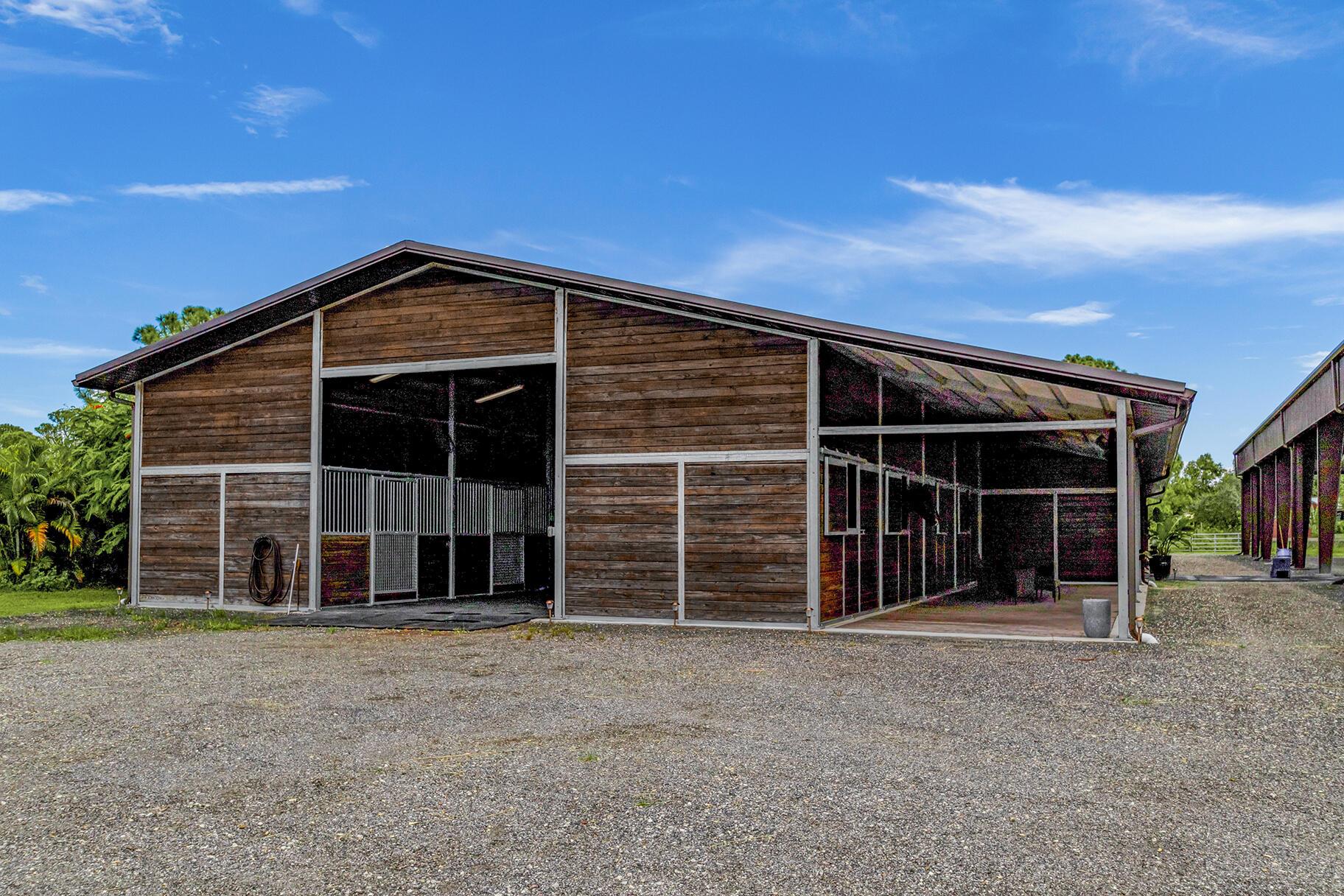 19301 Capet Creek Court Farm