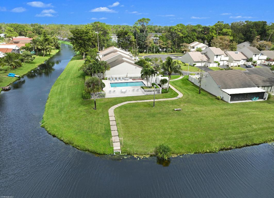 12813 Spinnaker Lane