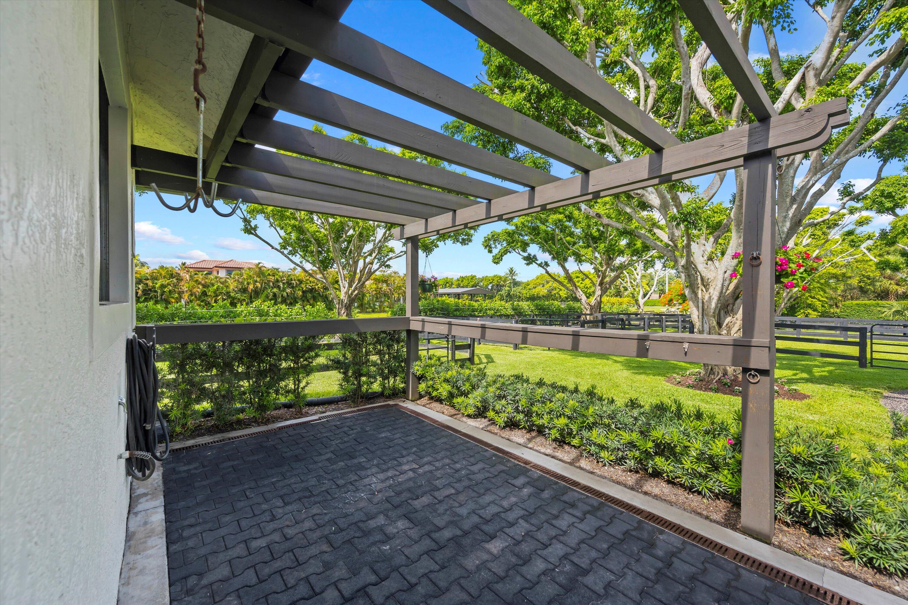 14439 Draft Horse Lane