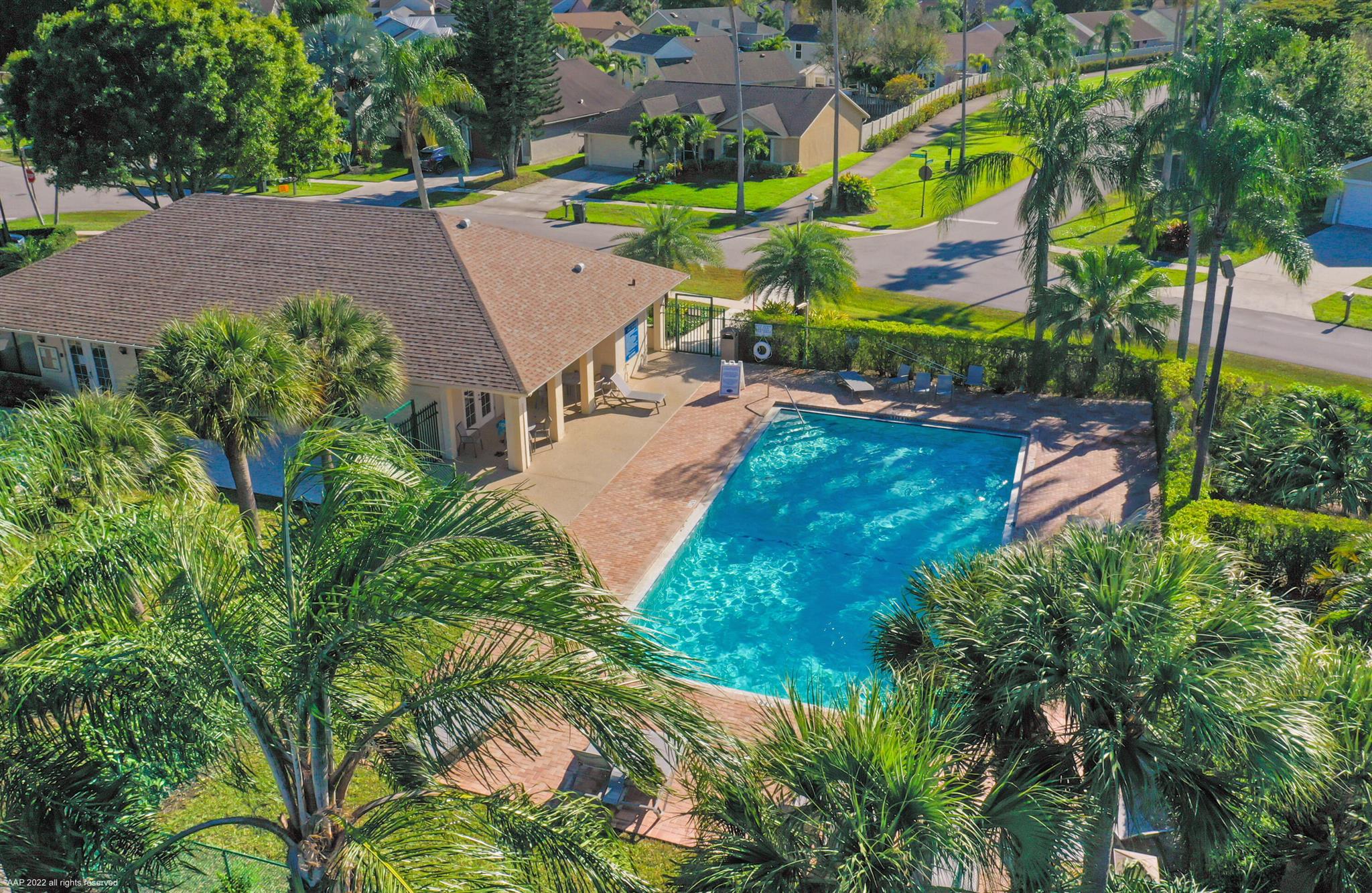 12748 Meadowbreeze Drive