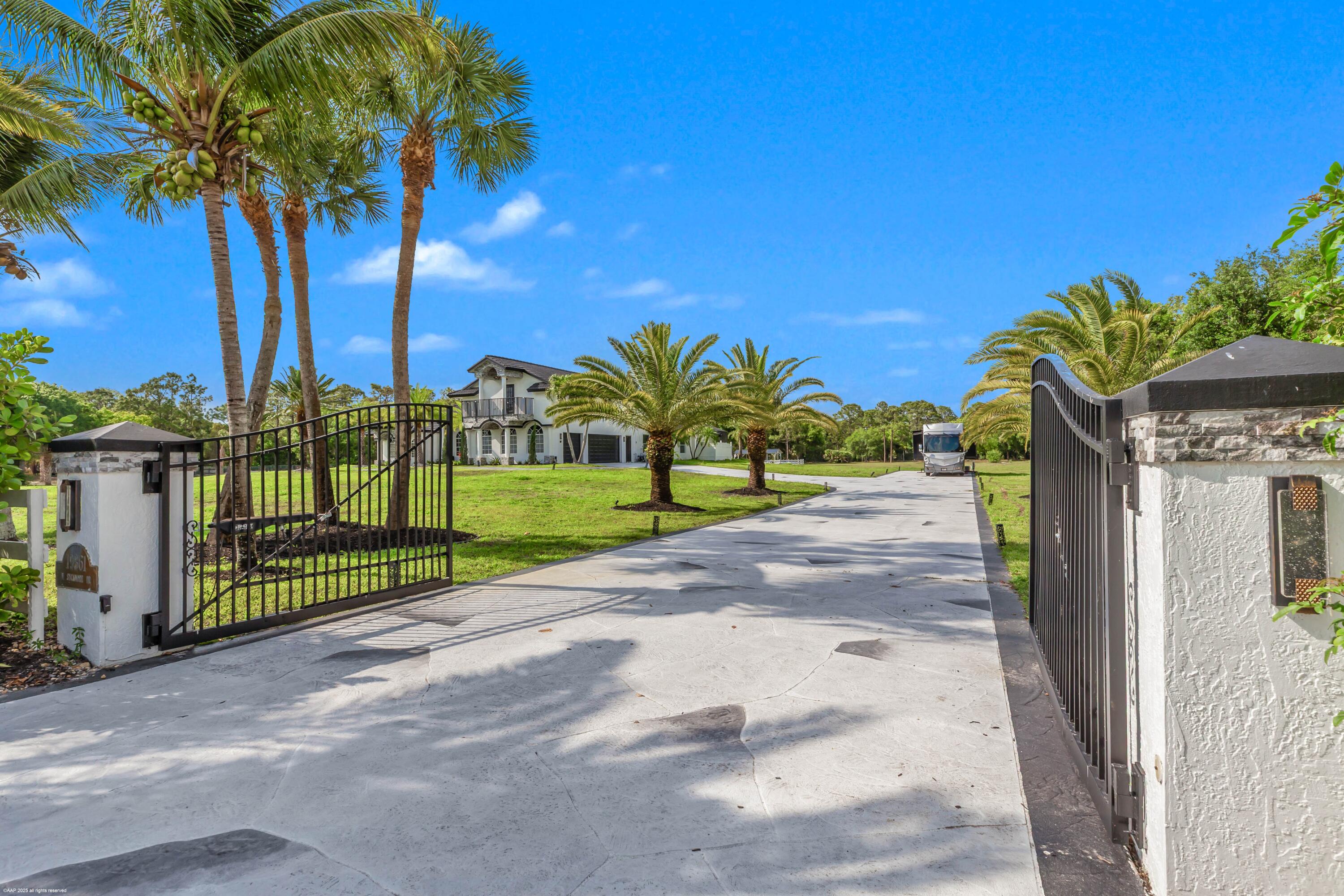 19361 W Sycamore Drive