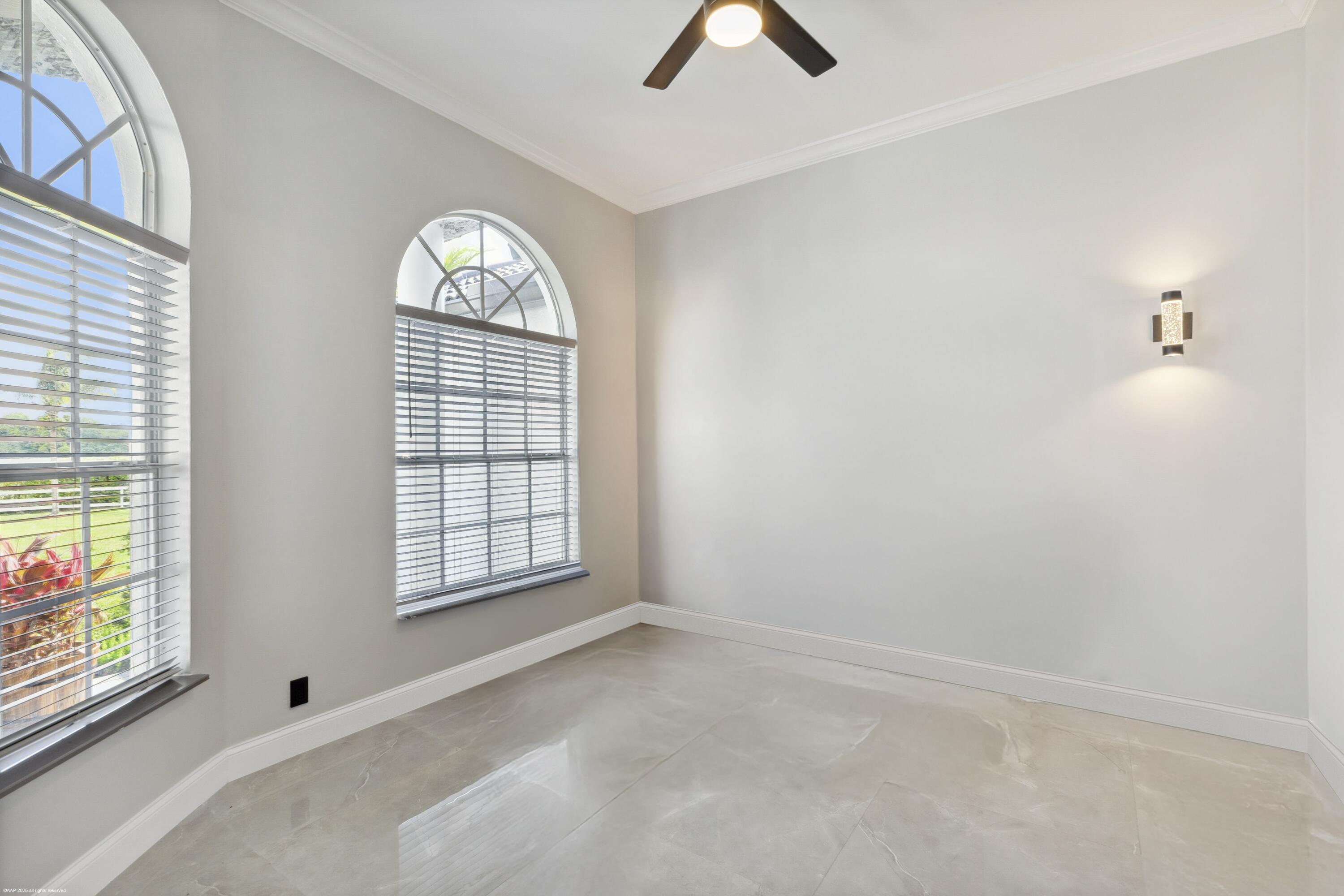 19361 W Sycamore Drive