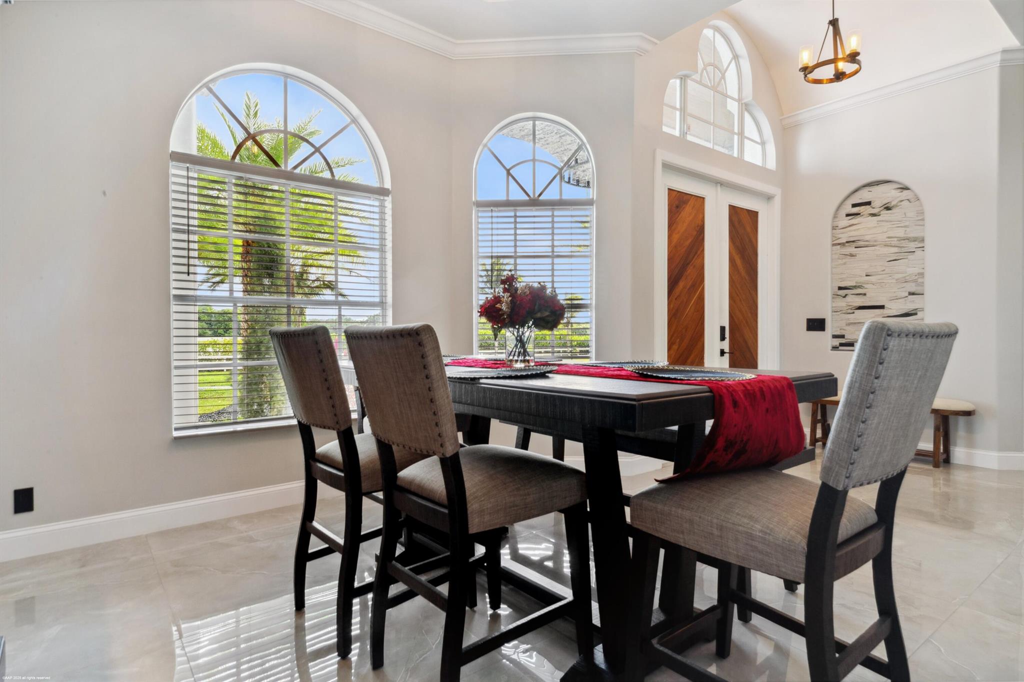 19361 W Sycamore Drive