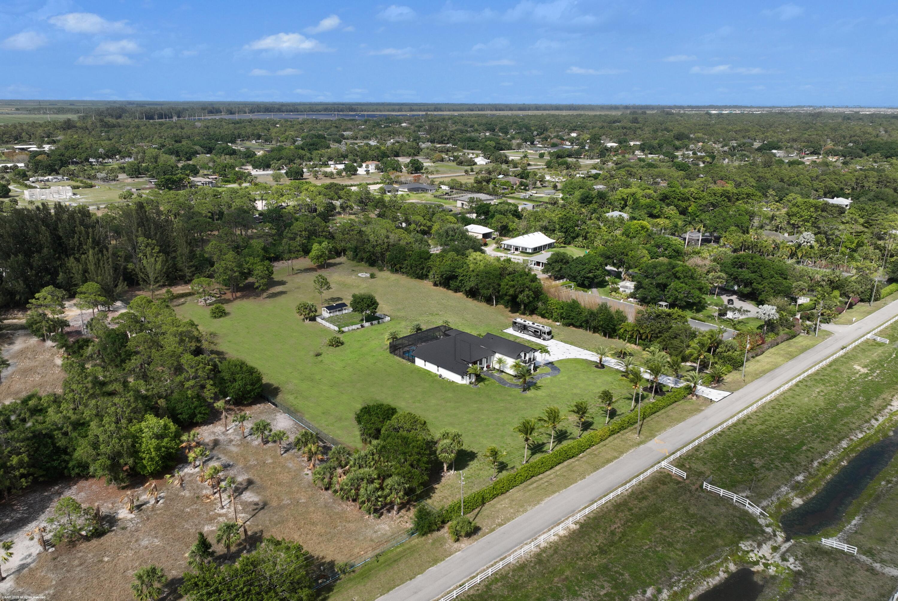 19361 W Sycamore Drive