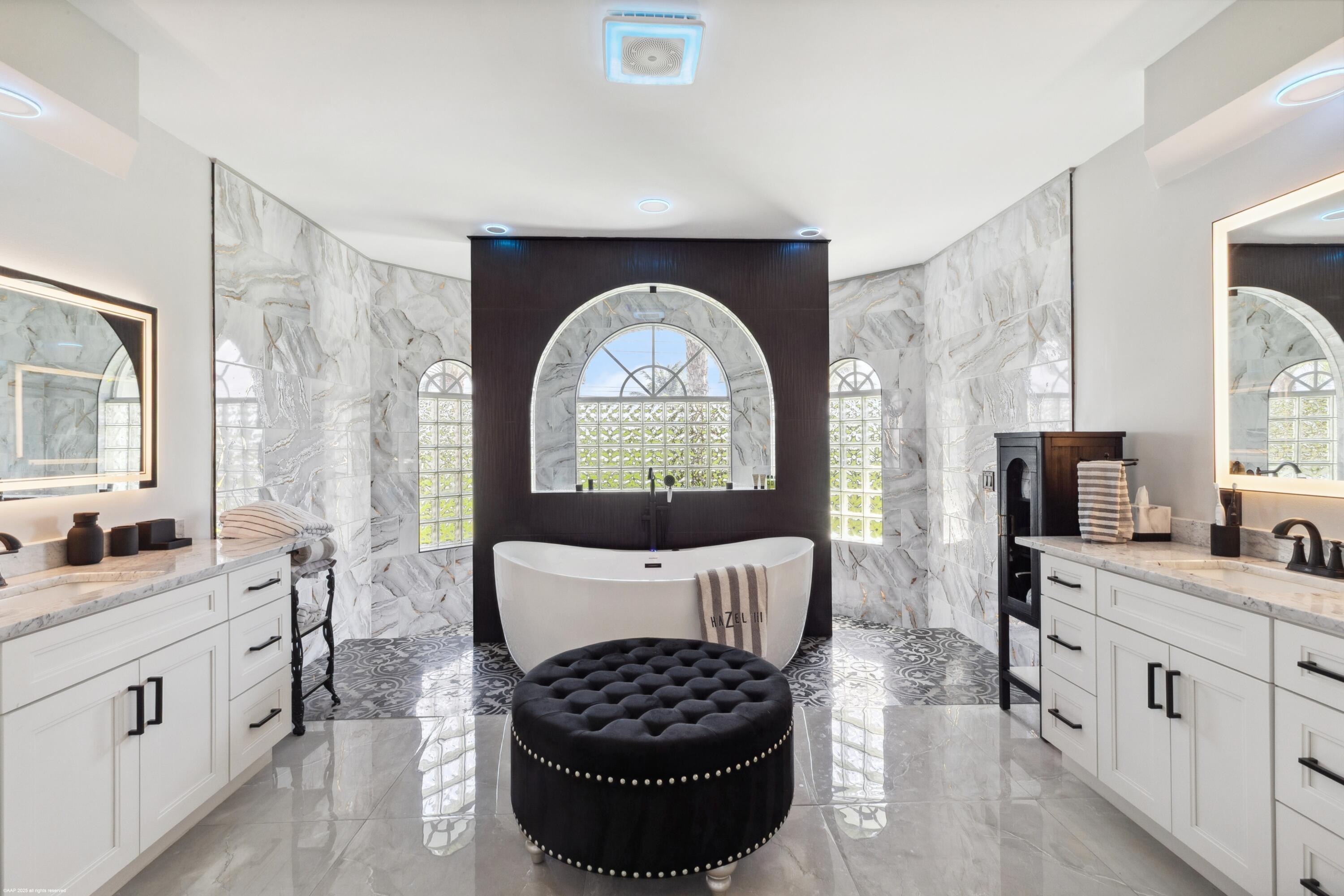 19361 W Sycamore Drive