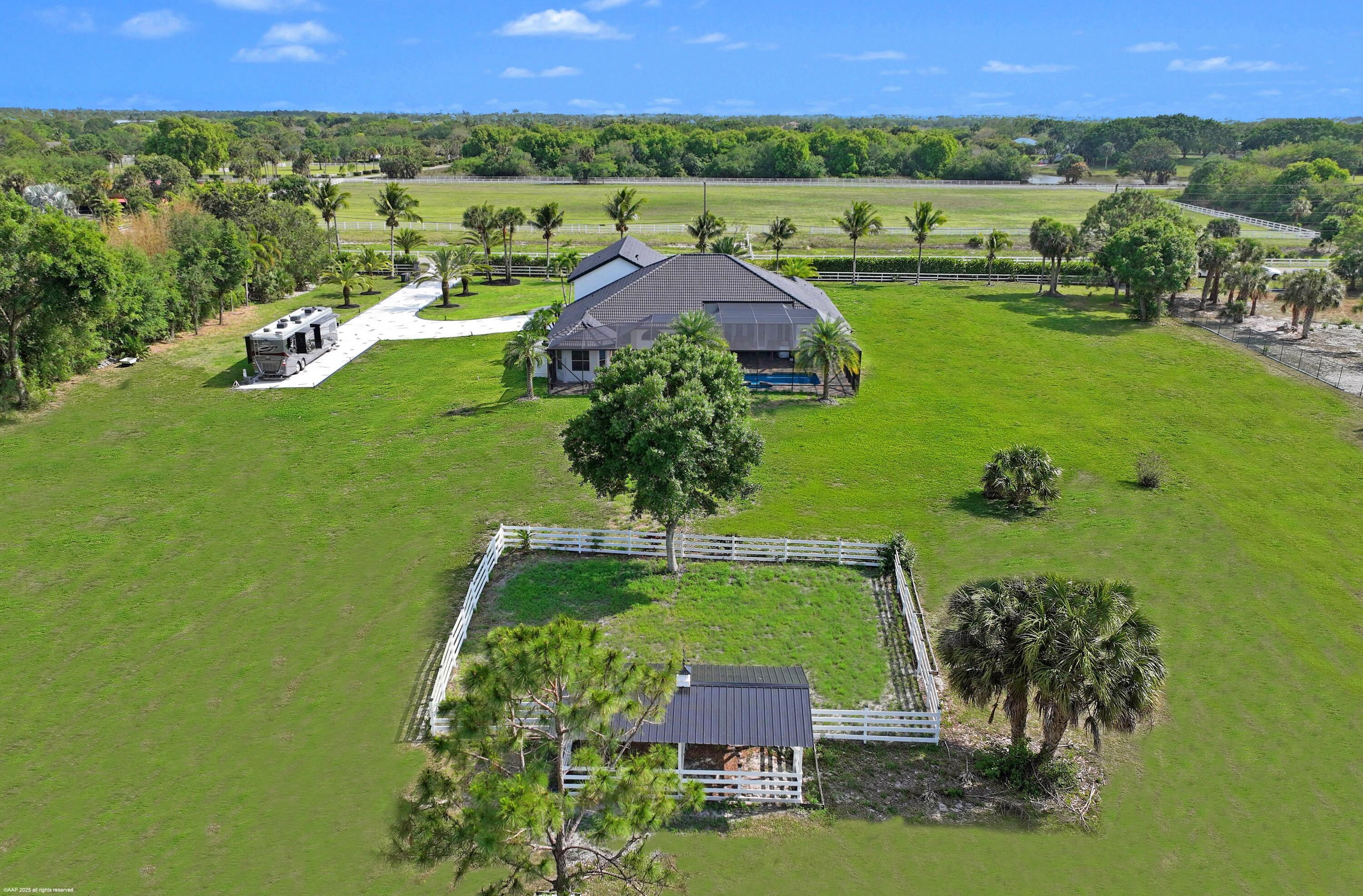 19361 W Sycamore Drive