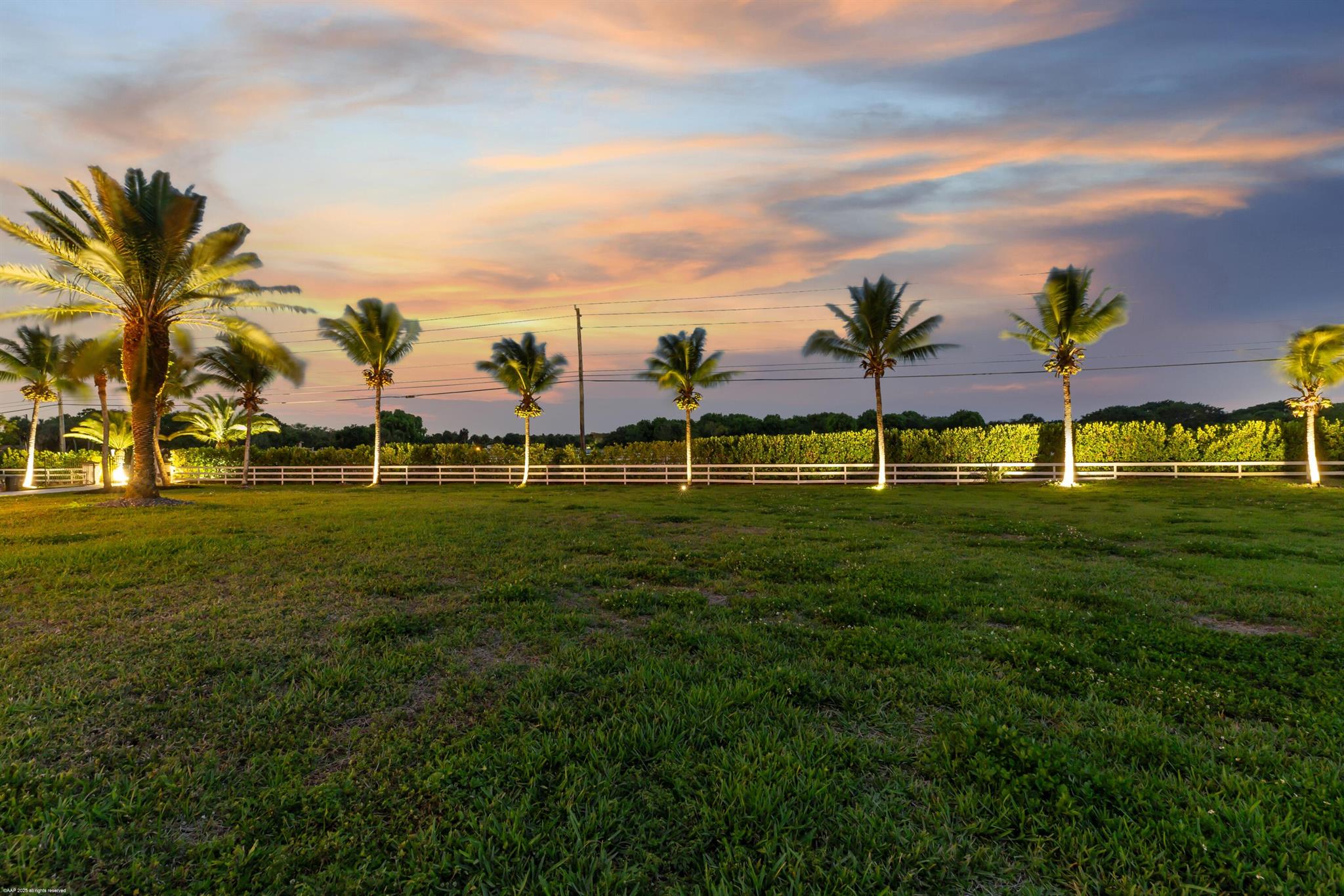 19361 W Sycamore Drive