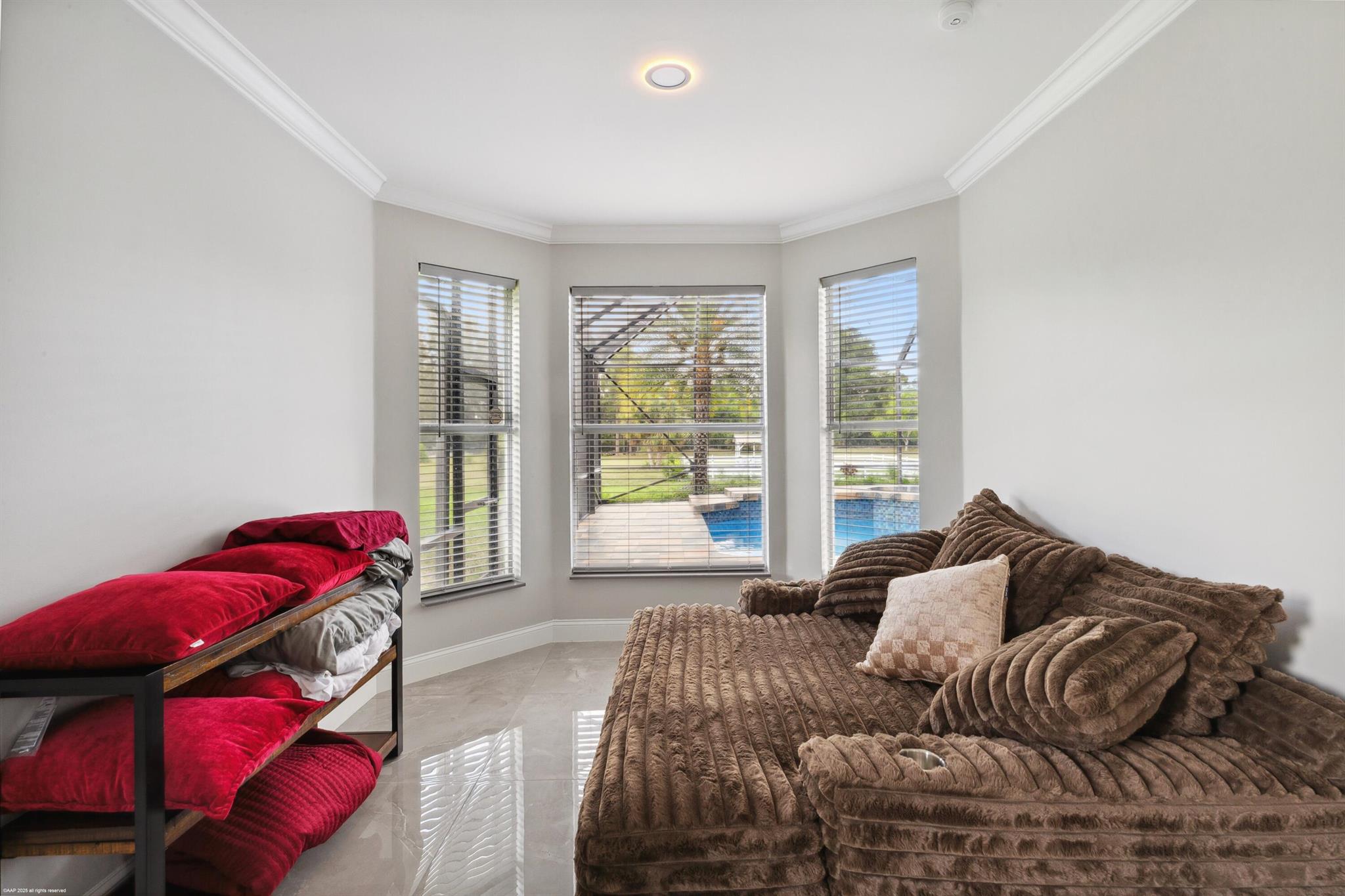 19361 W Sycamore Drive