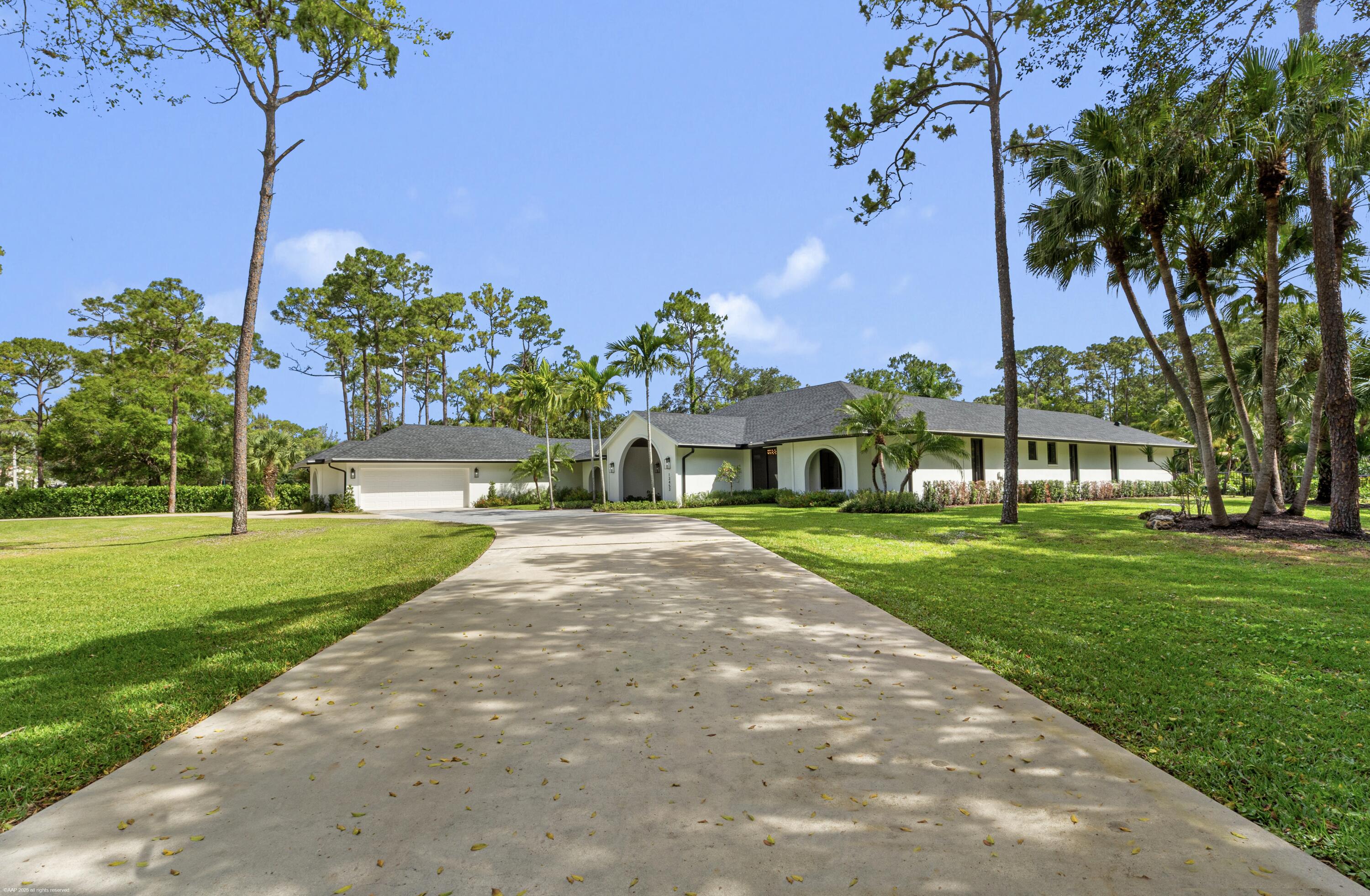 13453 Doubletree Trail