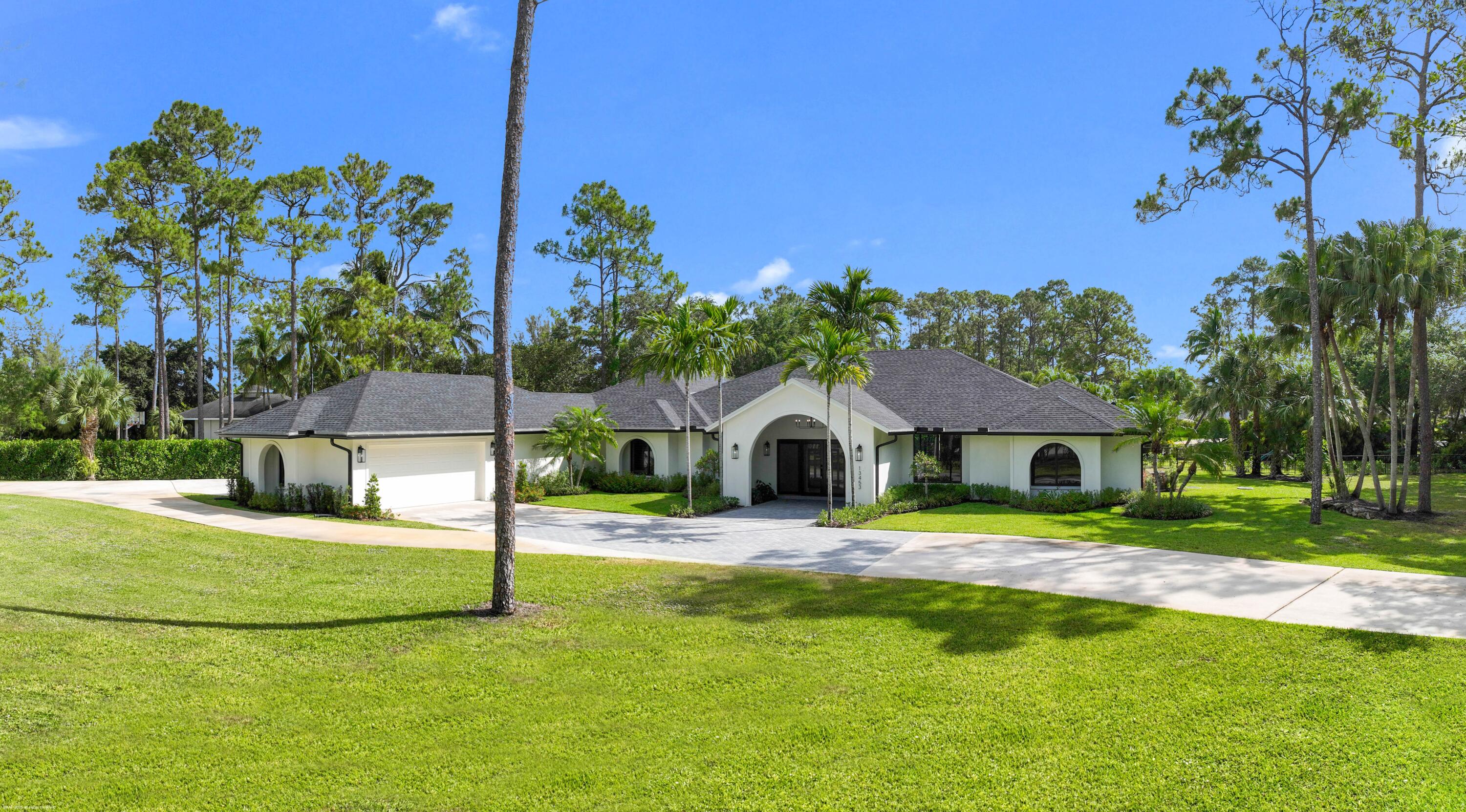 13453 Doubletree Trail