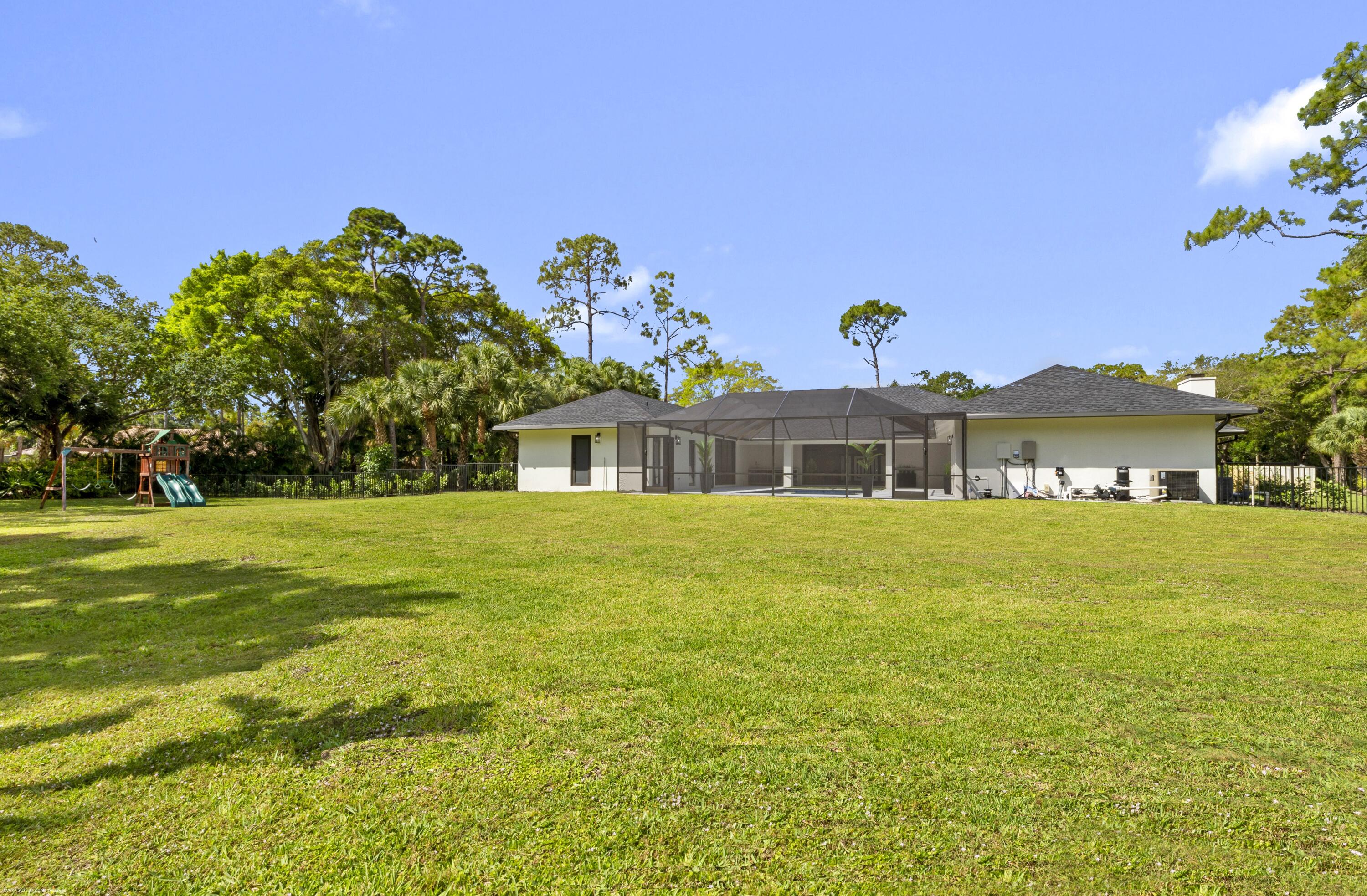 13453 Doubletree Trail