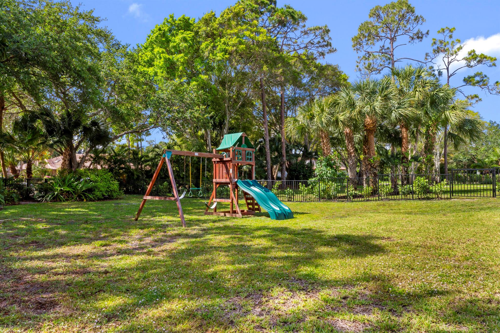 13453 Doubletree Trail