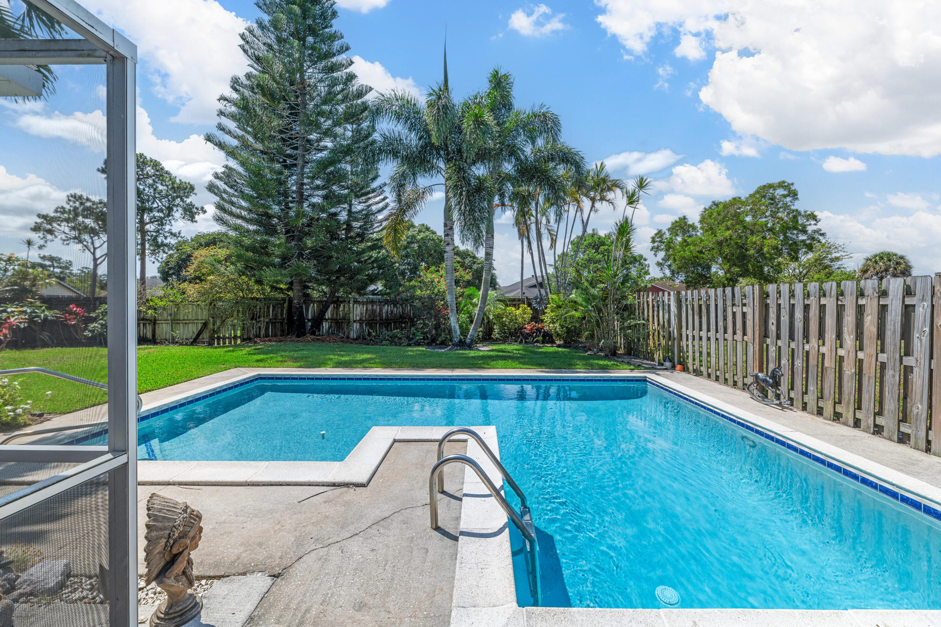 548 Sweet Wood Way