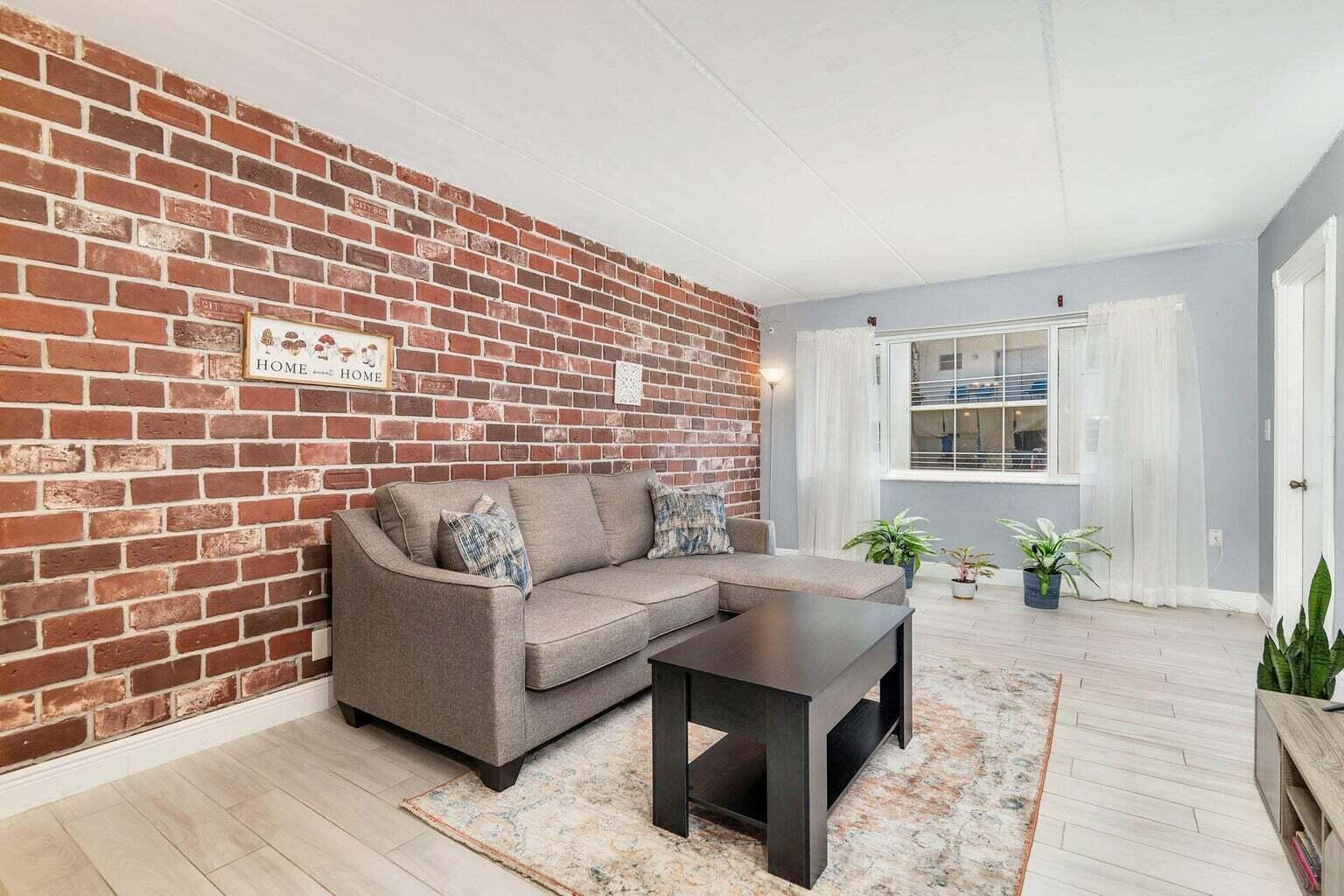 4500 N N Flagler Drive Drive A10