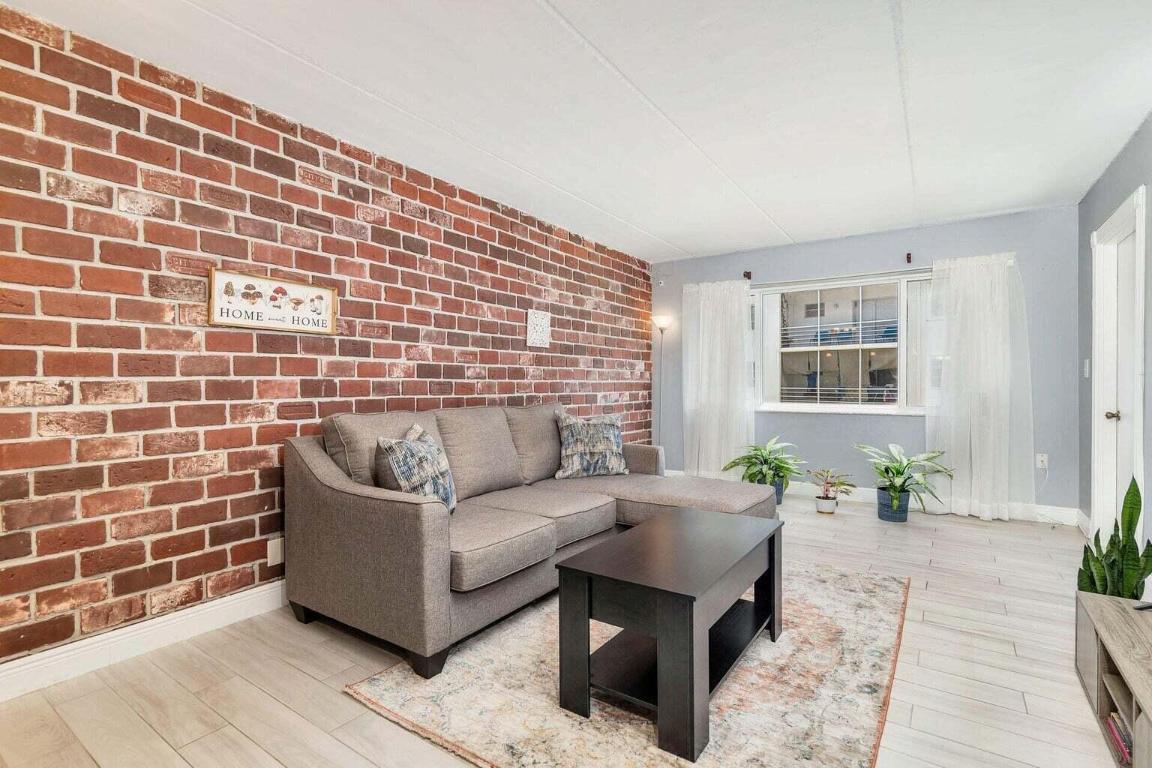 4500 N N Flagler Drive Drive A10