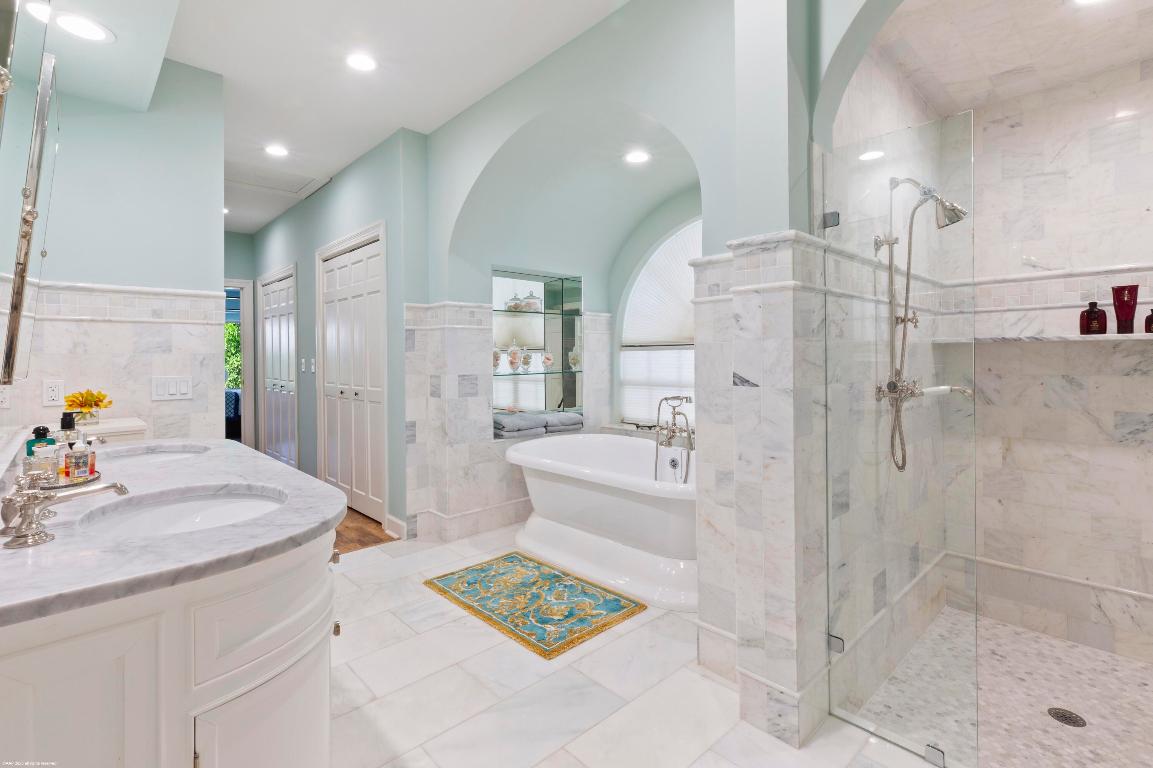 2336 Golf Brook Drive