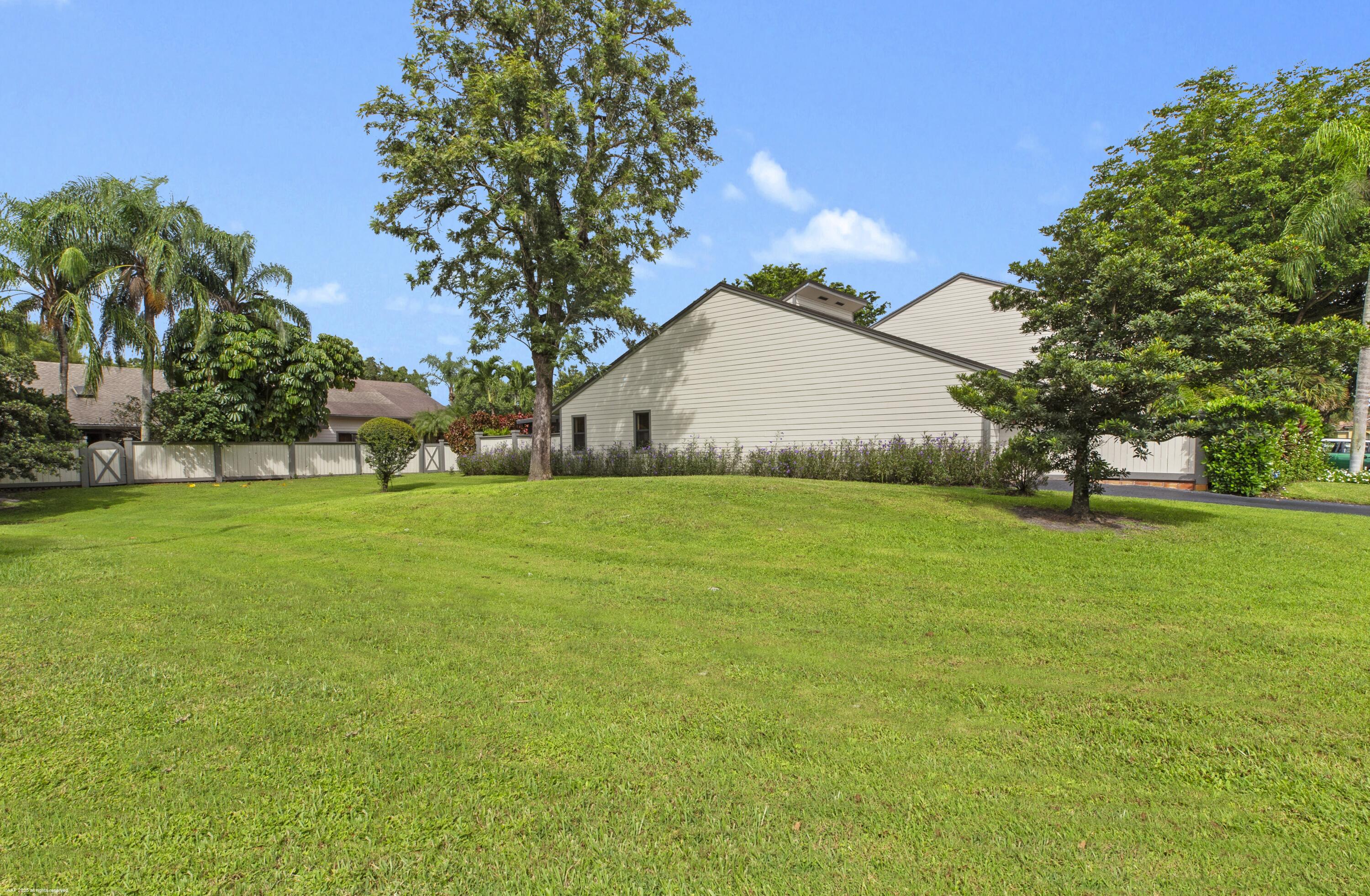 13424 Bedford Mews Court