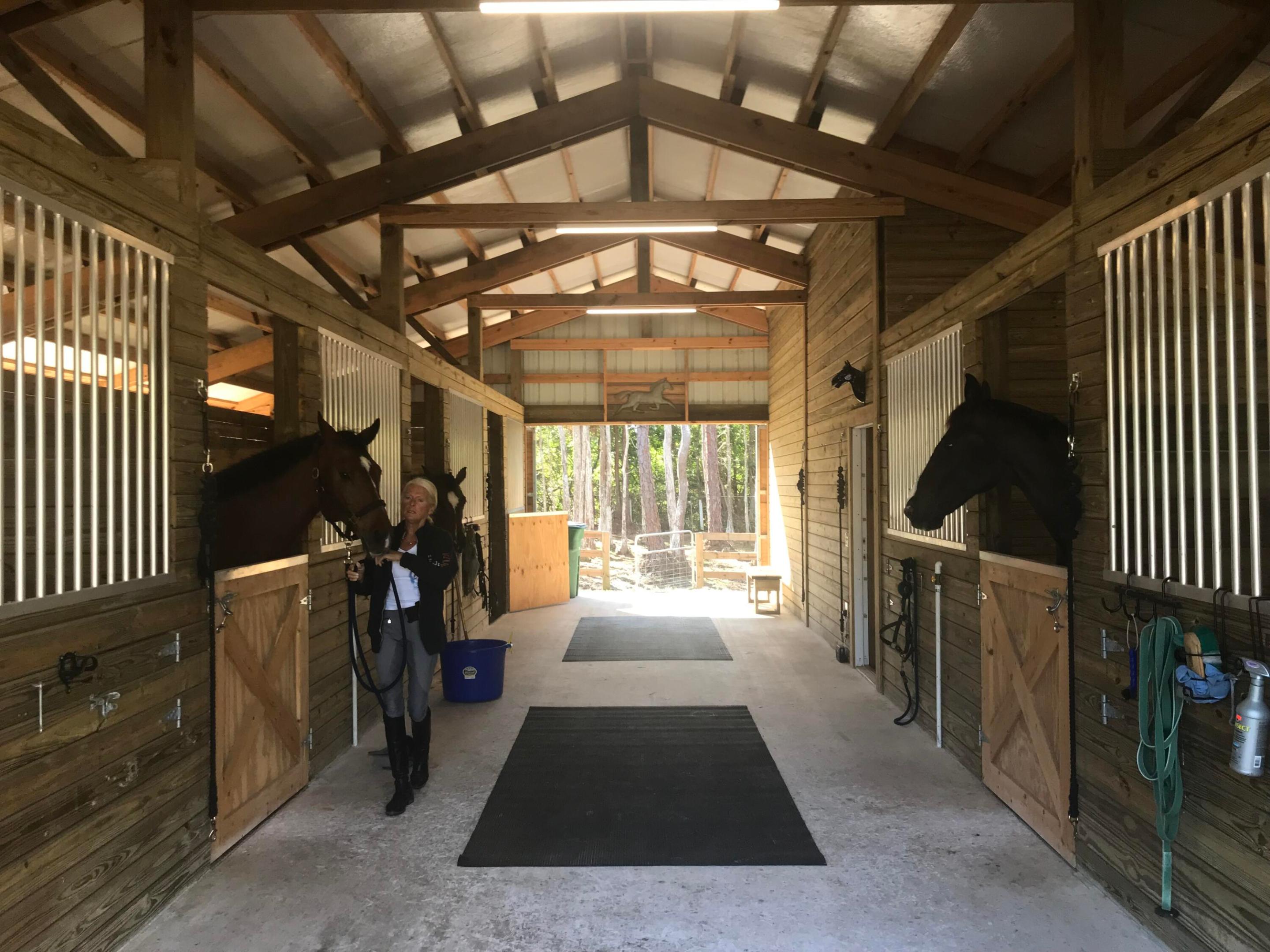 13106 Bryan Road Road