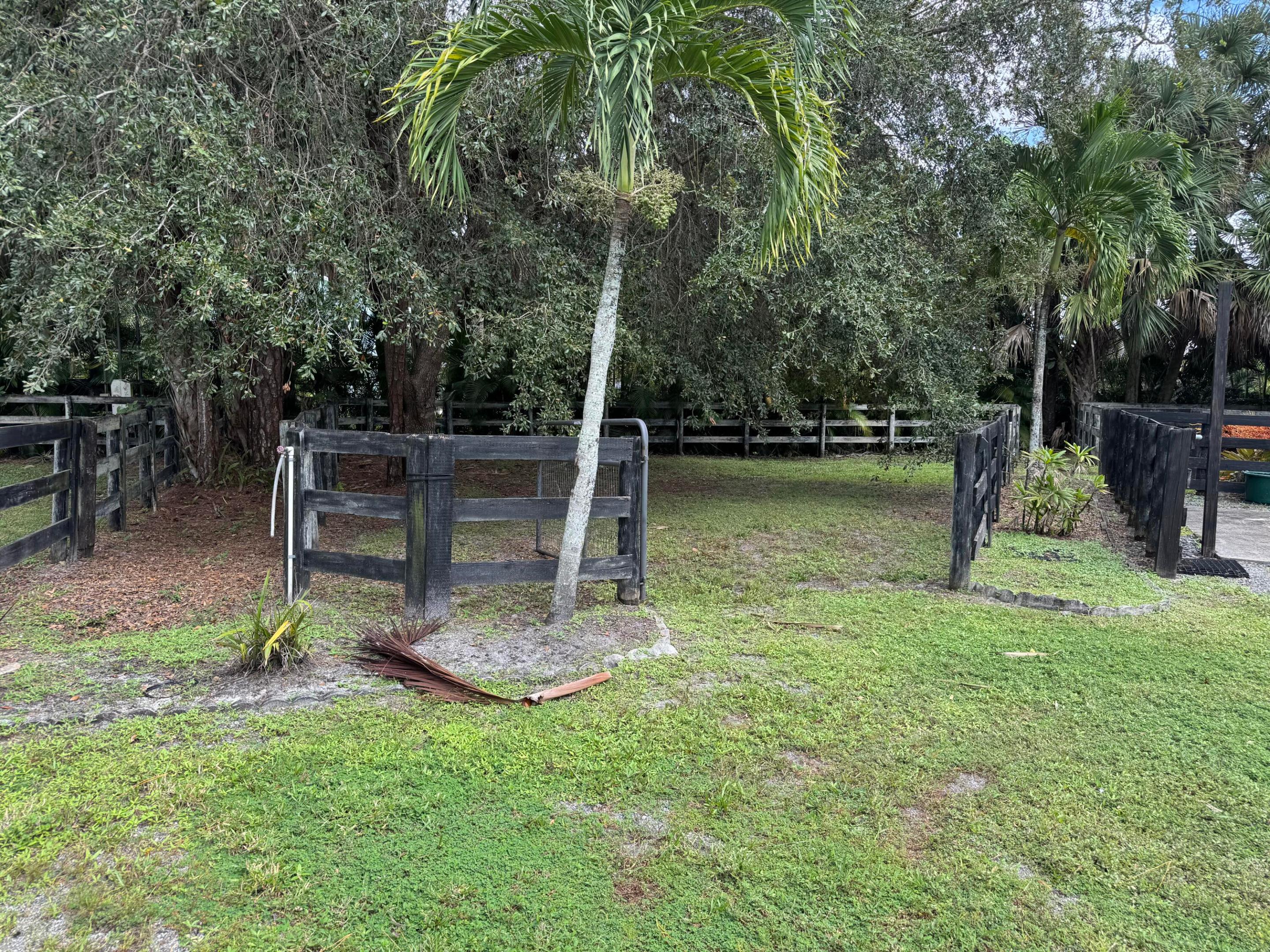 13106 Bryan Road Road