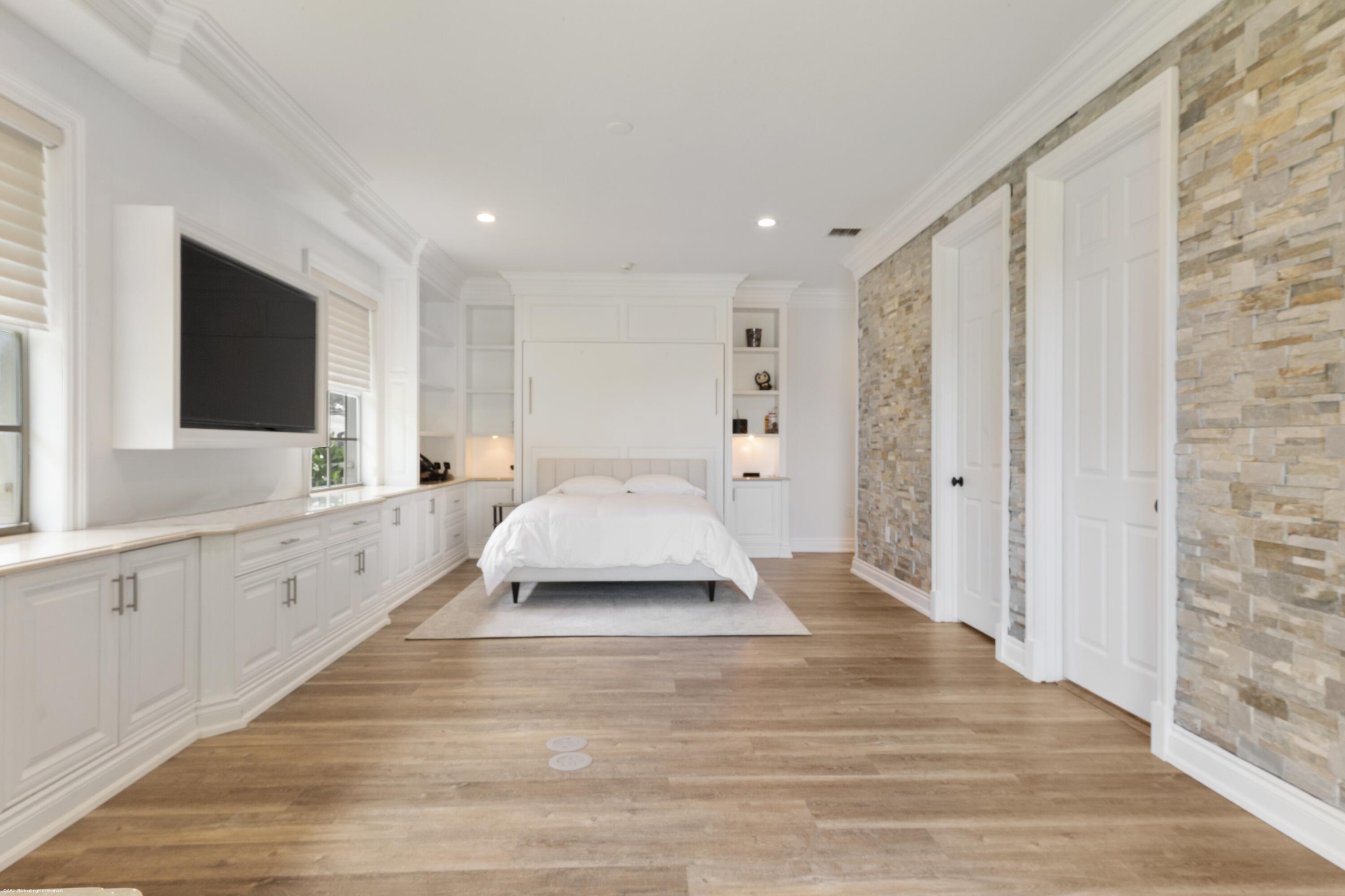 14439 Draft Horse Lane