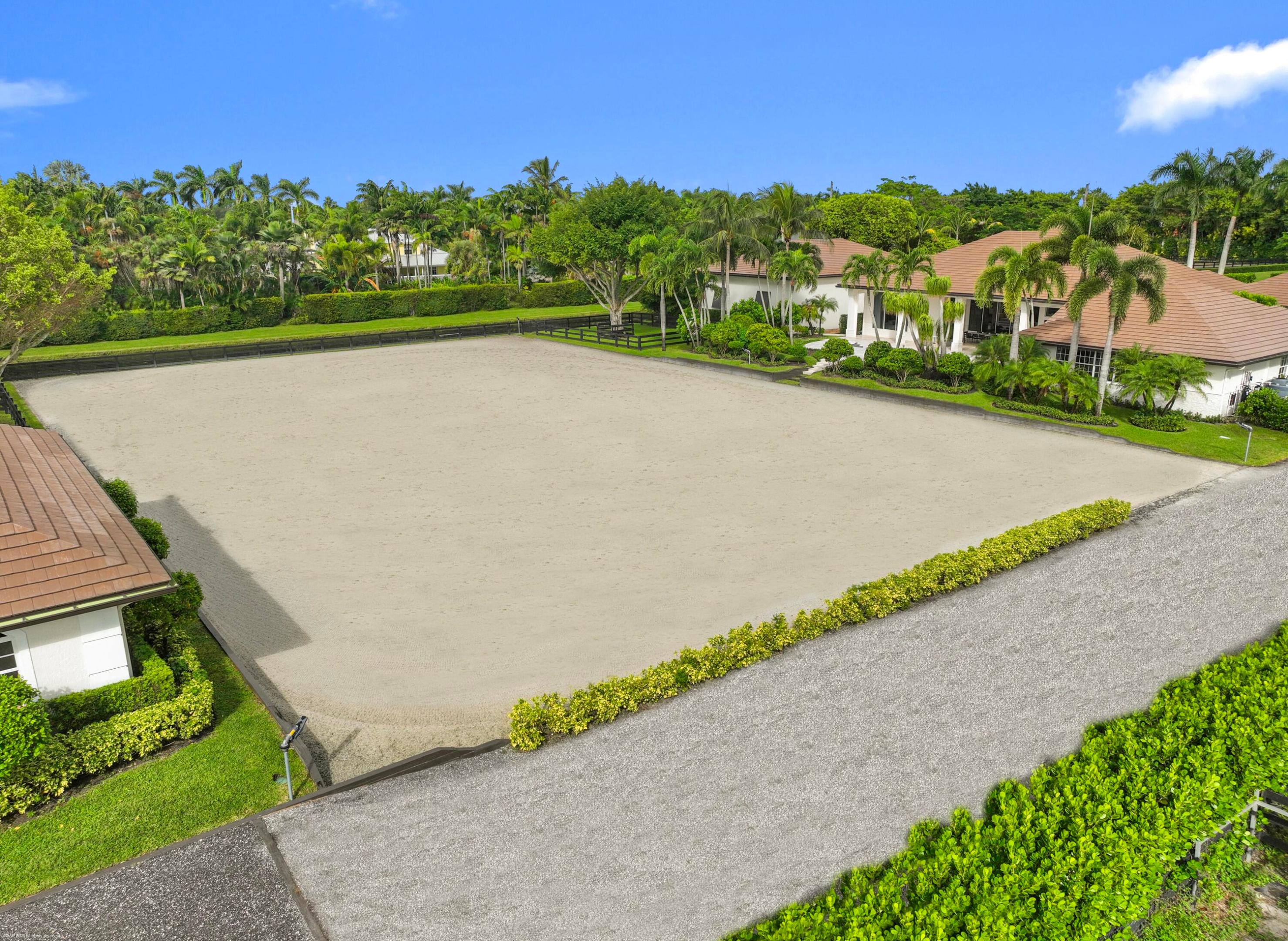 14439 Draft Horse Lane