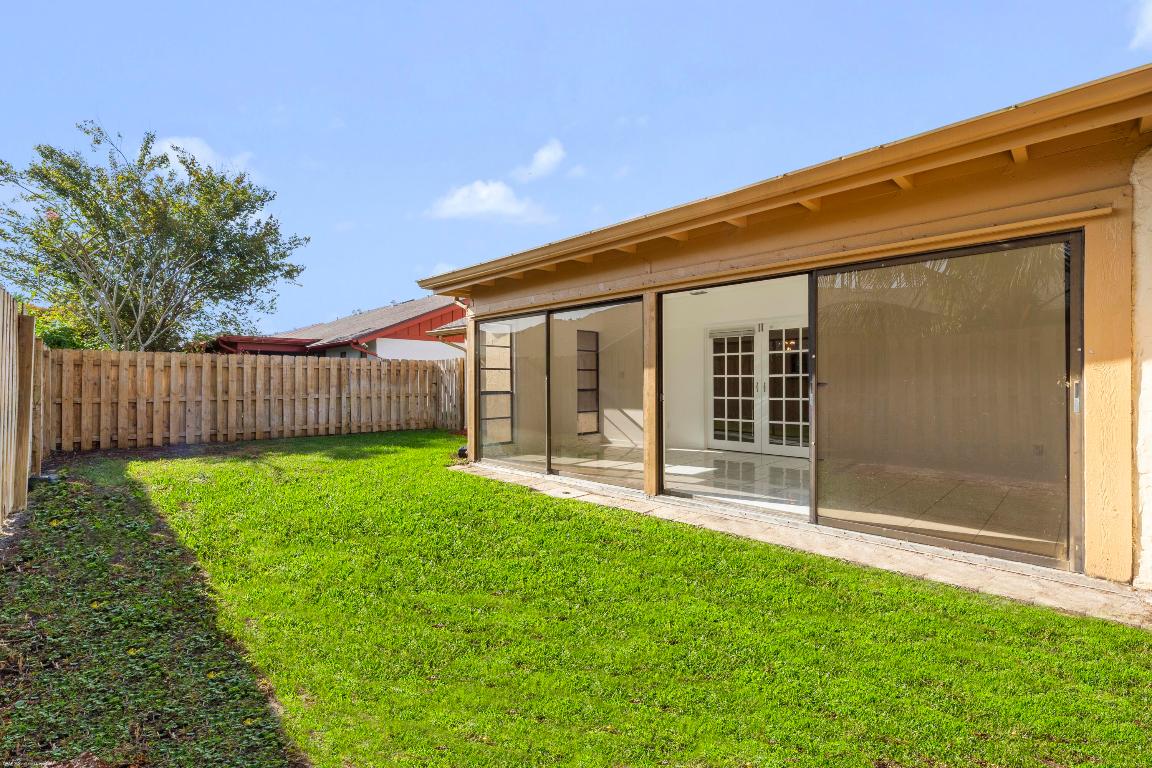 11927 Suellen Circle