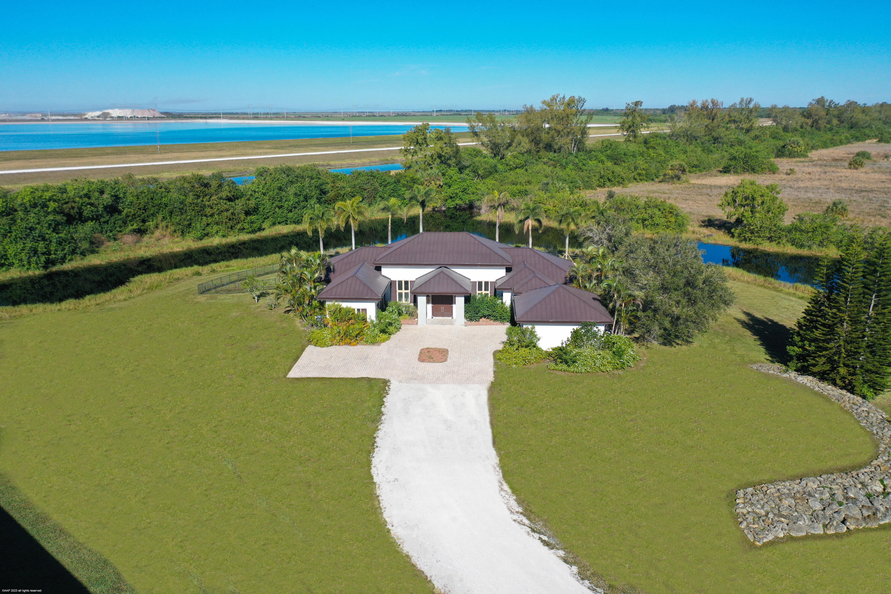 3790 Hanover Circle