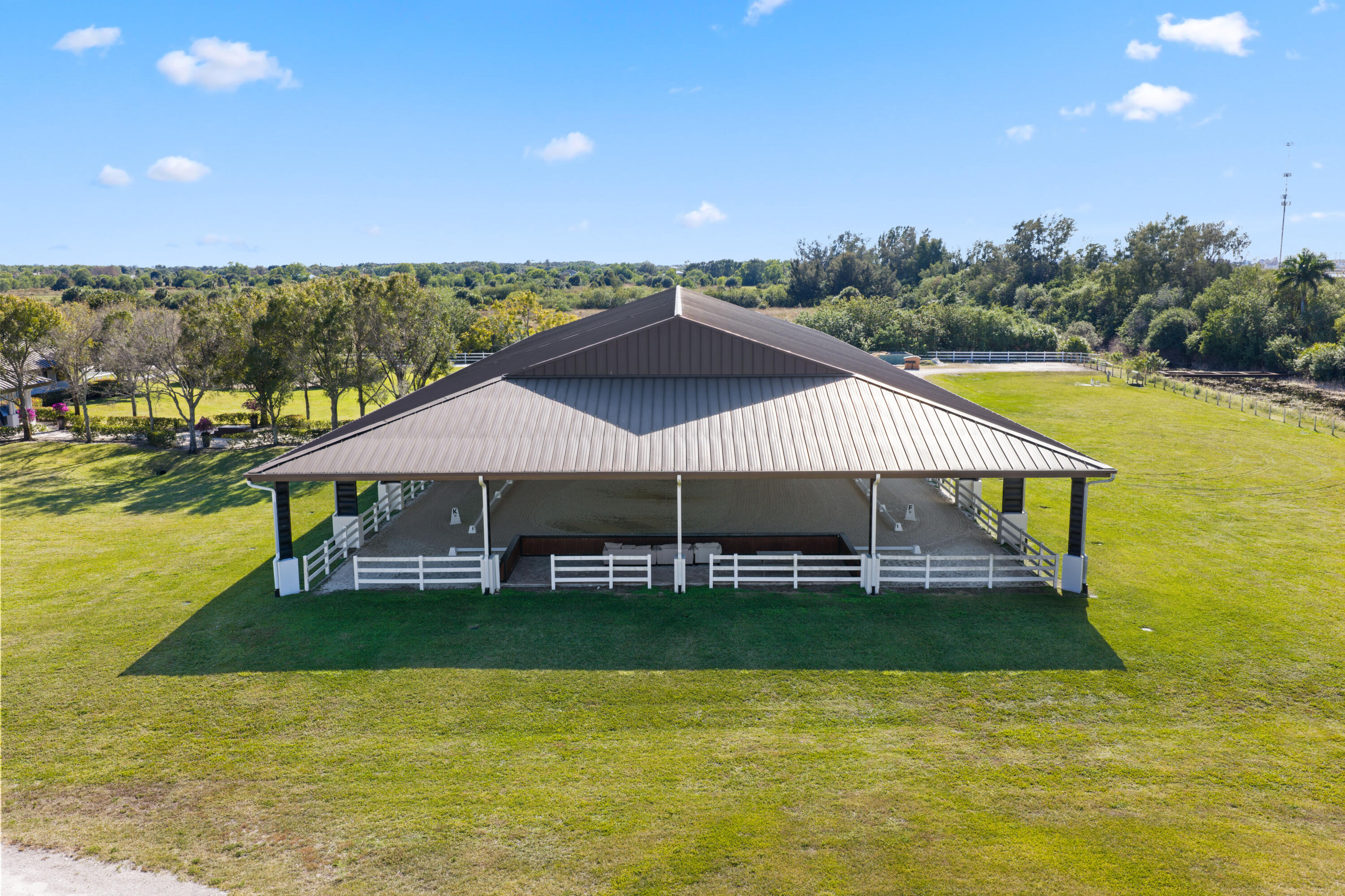 3790 Hanover Circle