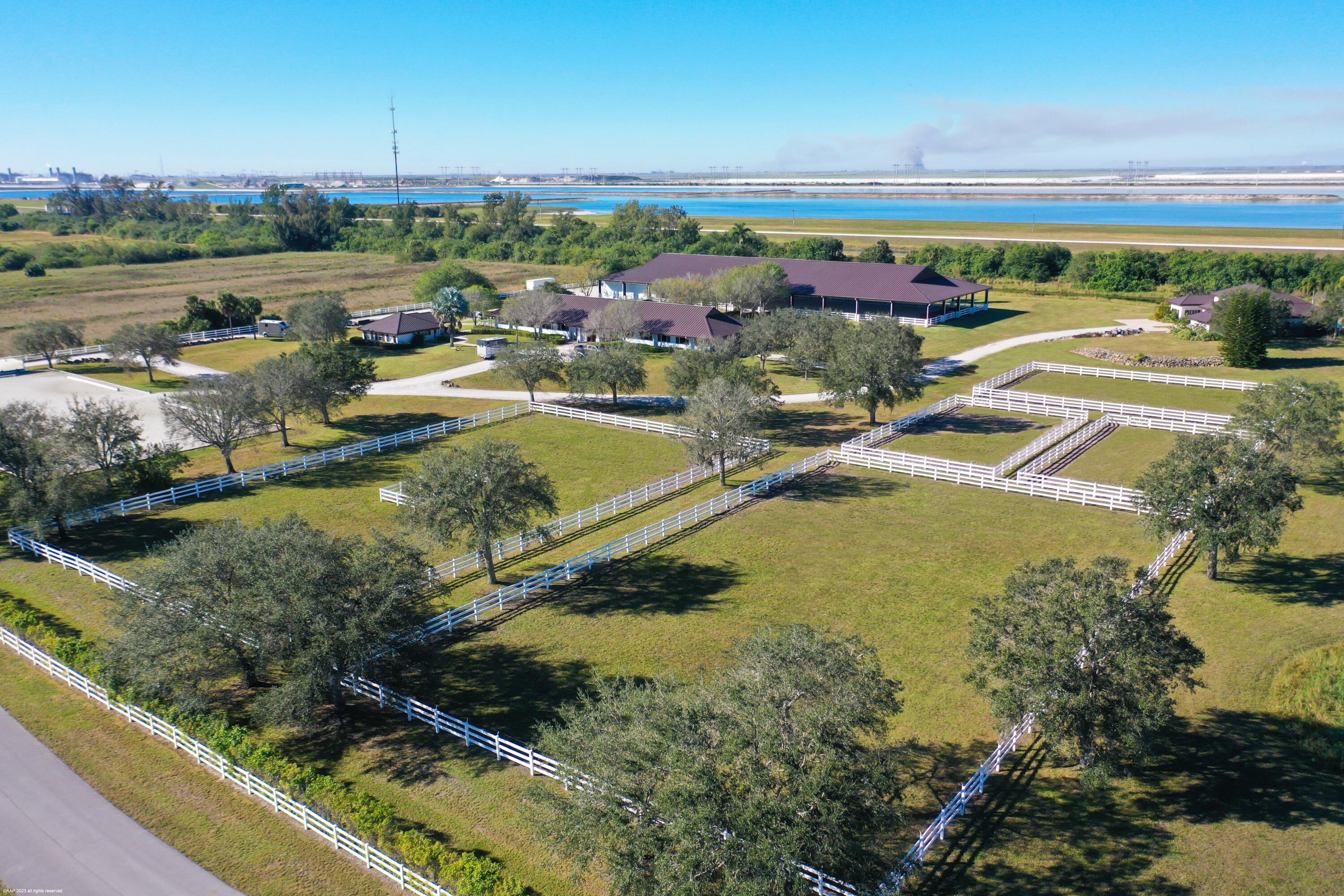 3790 Hanover Circle