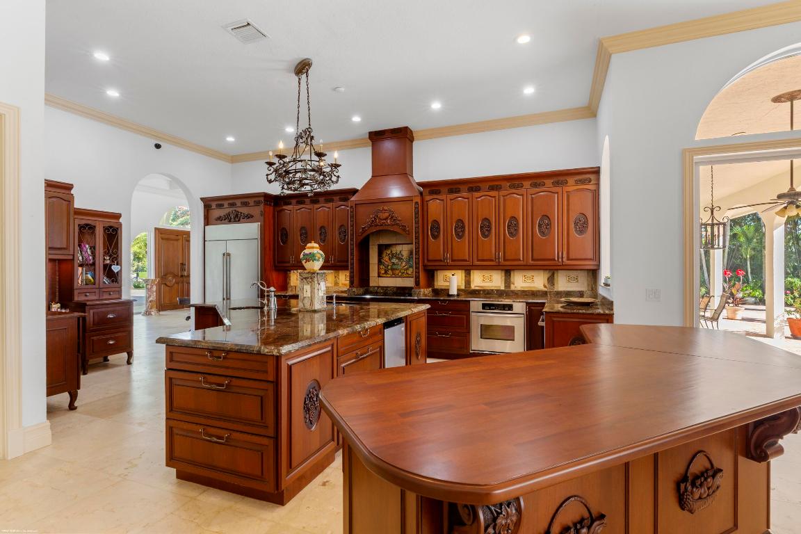 15330 Ocean Breeze Lane