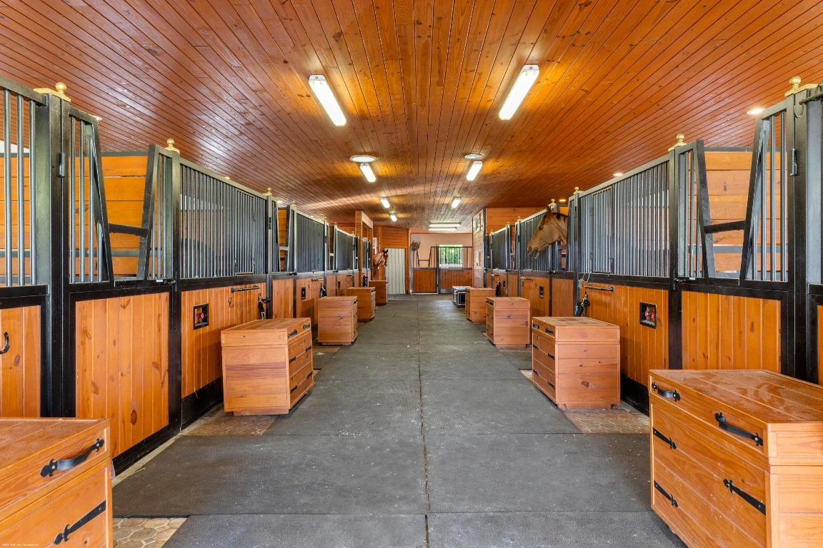 15330 Ocean Breeze Lane