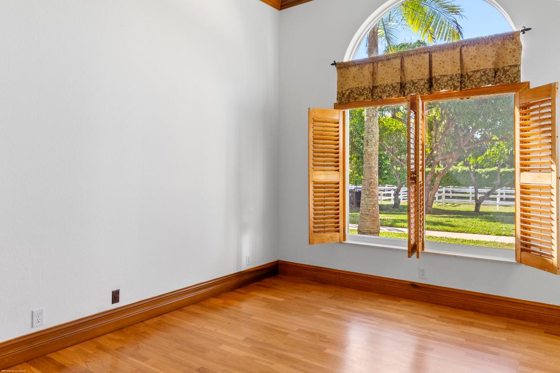 15330 Ocean Breeze Lane