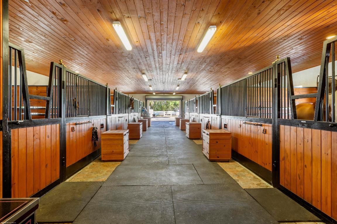 15330 Ocean Breeze Lane