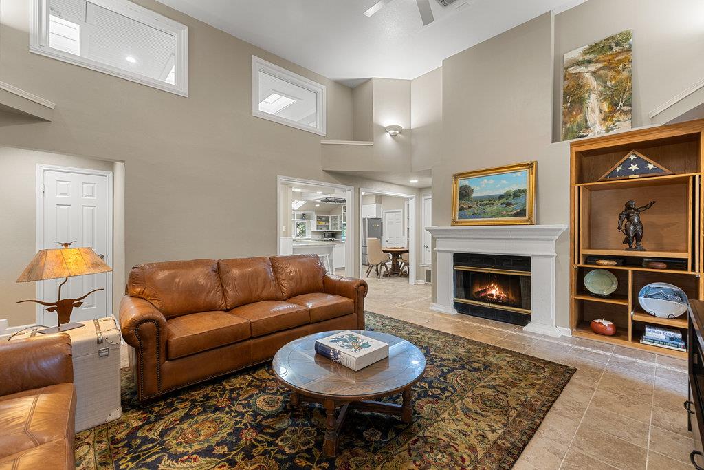 126 County Road 420 RD, Spicewood