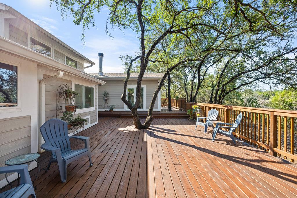 126 County Road 420 RD, Spicewood