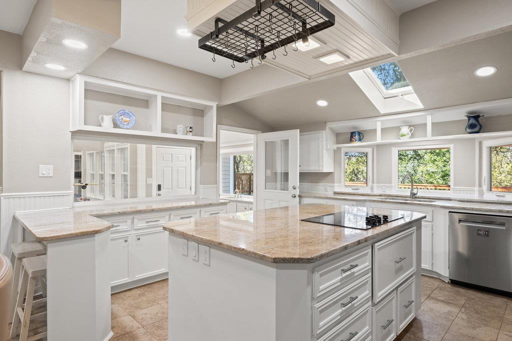 126 County Road 420 RD, Spicewood