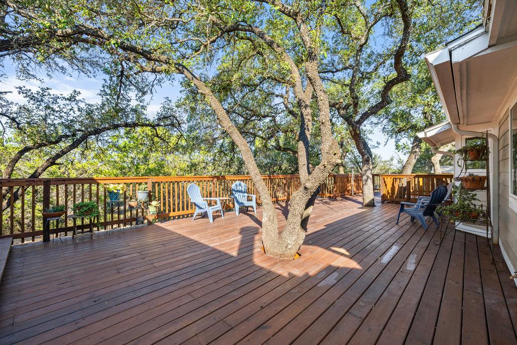 126 County Road 420 RD, Spicewood