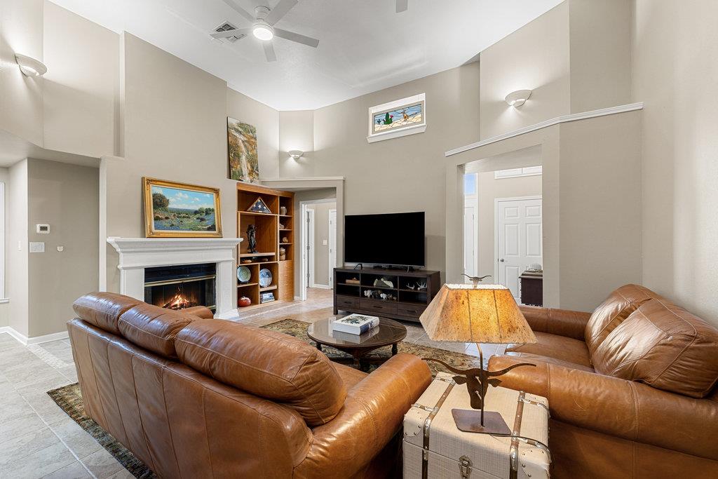 126 County Road 420 RD, Spicewood