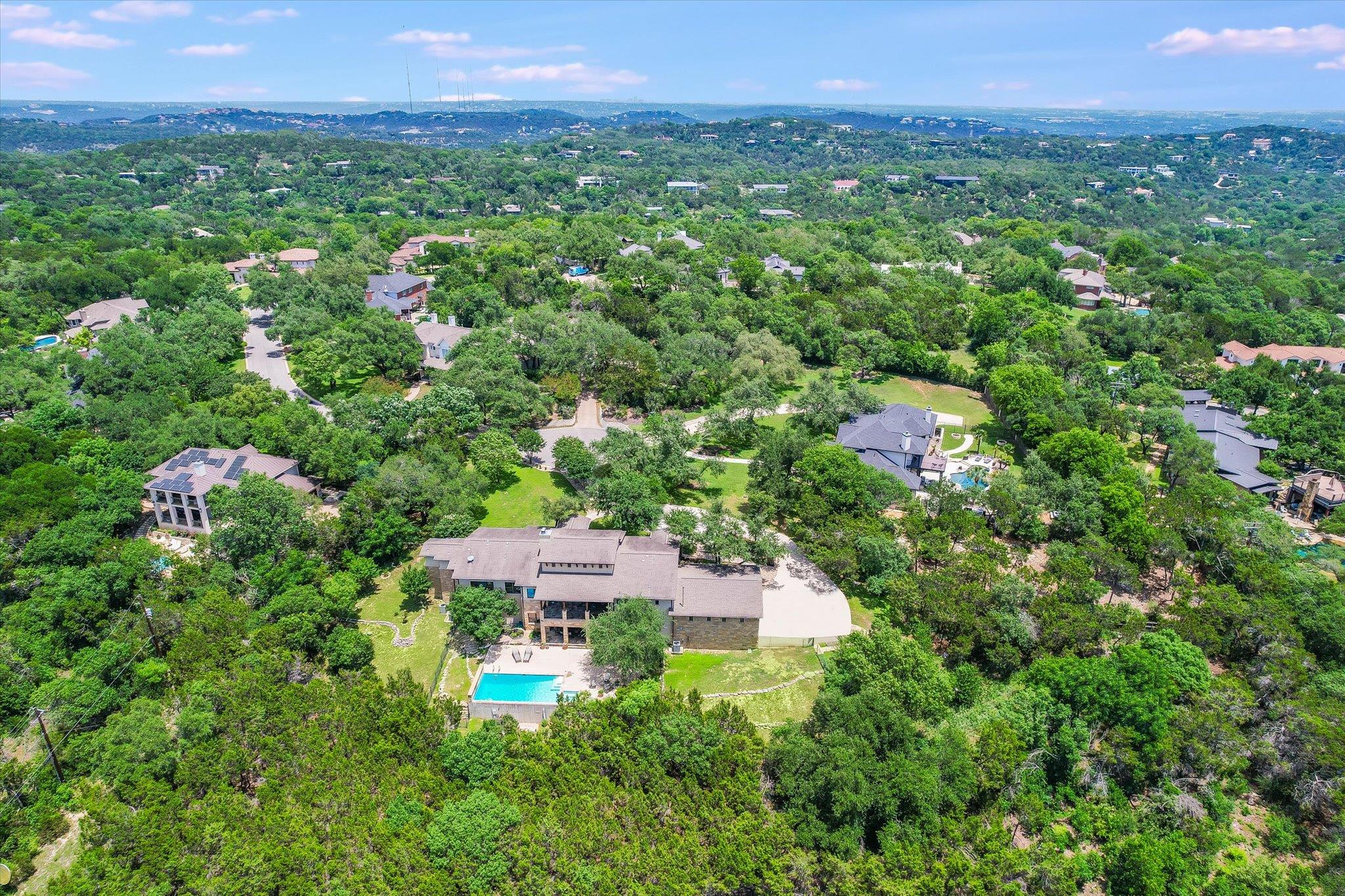 1101 Sprague LN