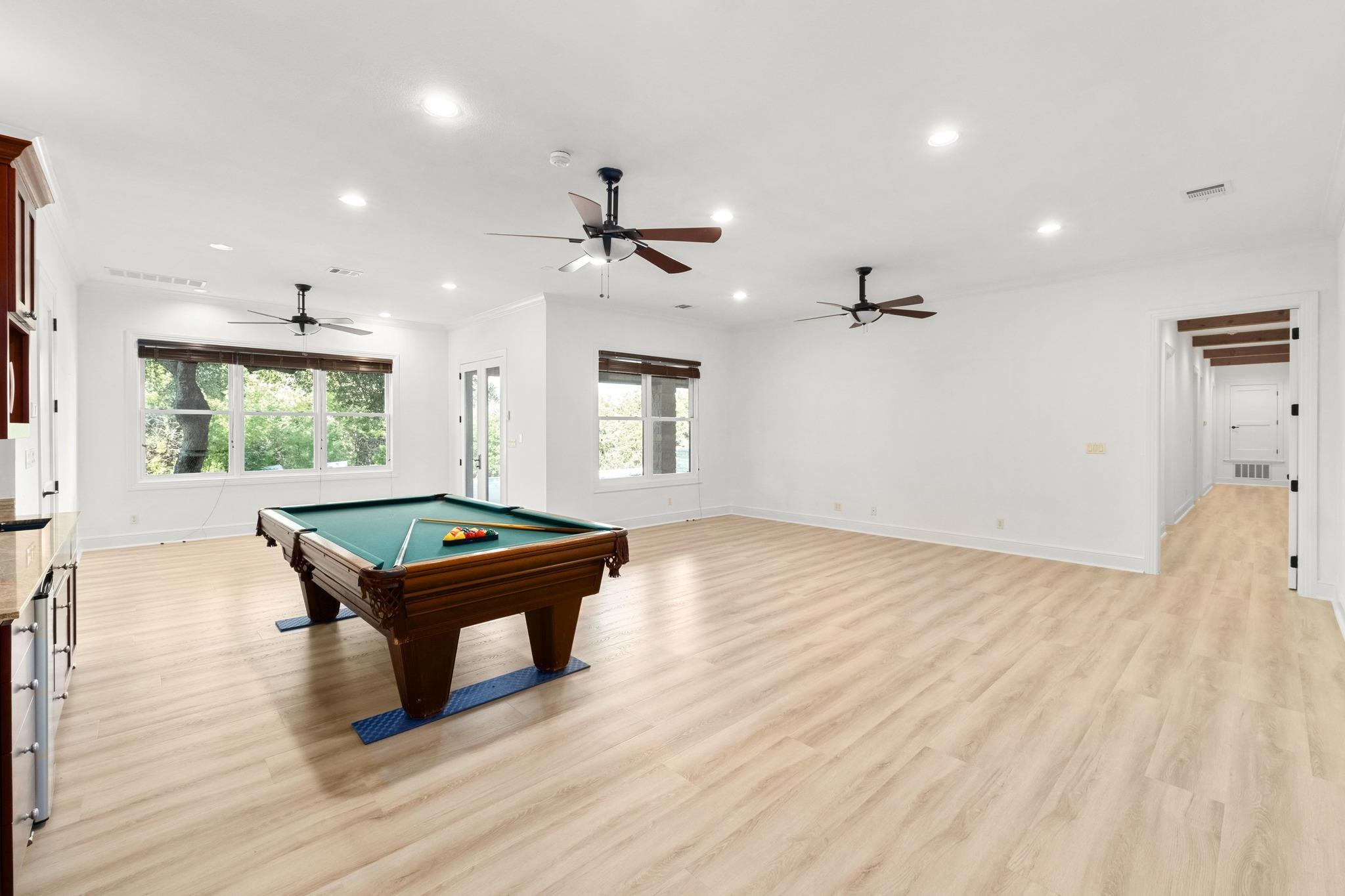 1101 Sprague LN