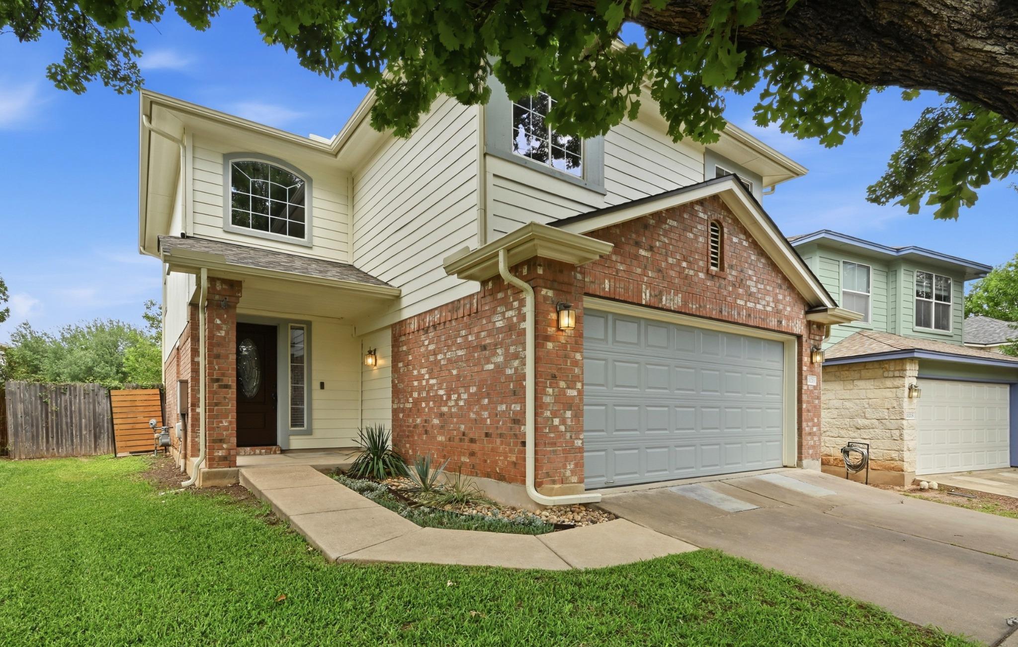 11213 Jim Thorpe LN
