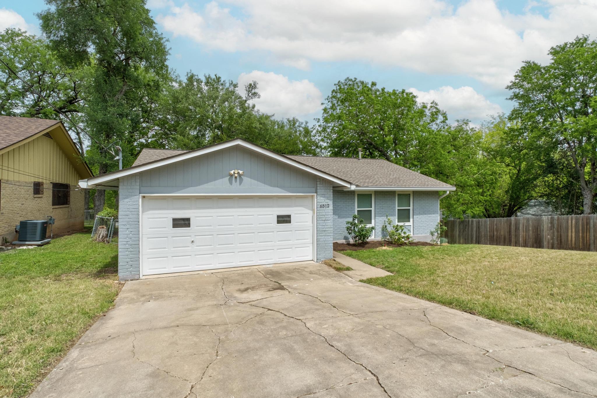 6512 Arnold DR