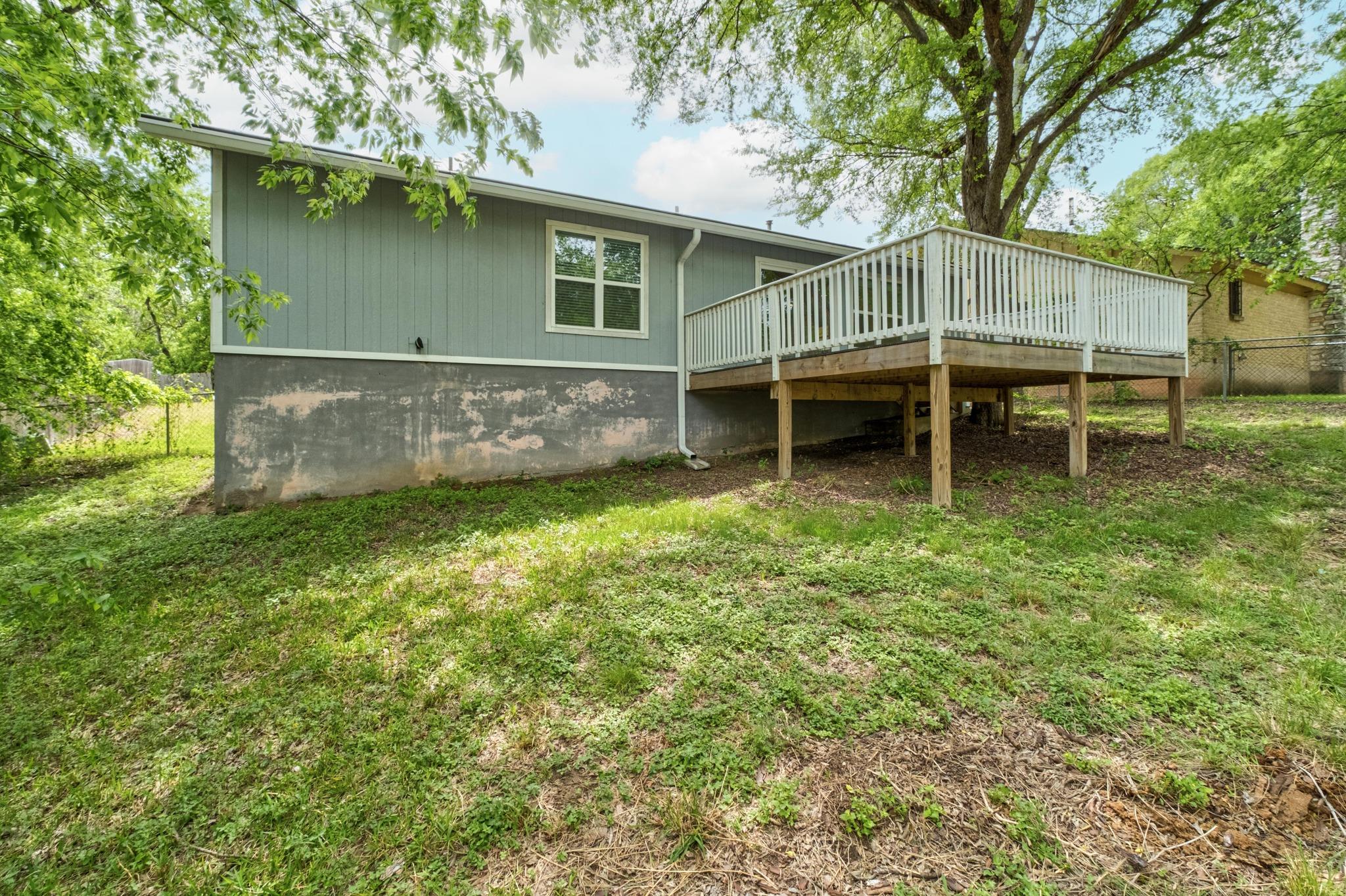 6512 Arnold DR