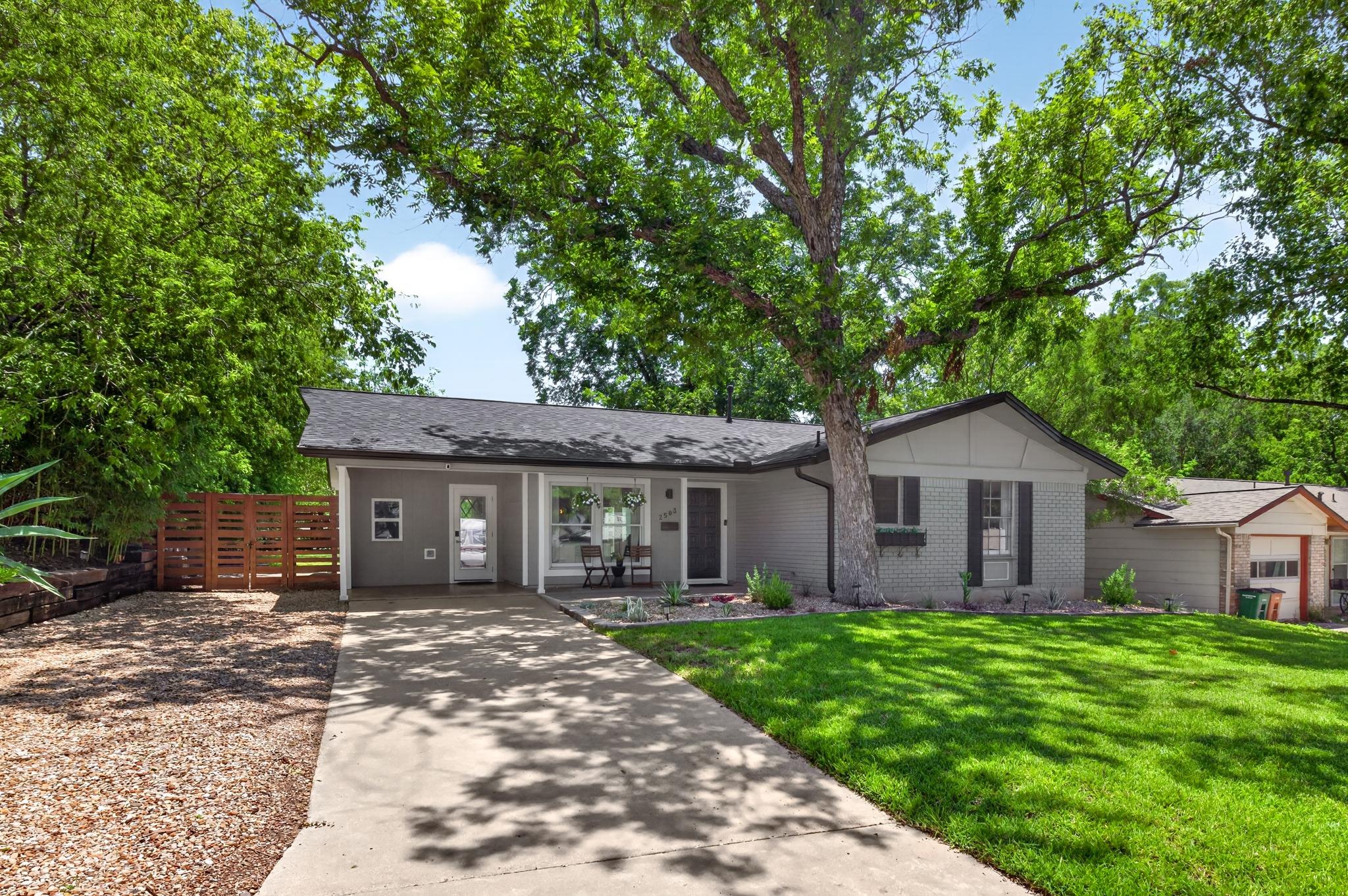 2503 East Side DR