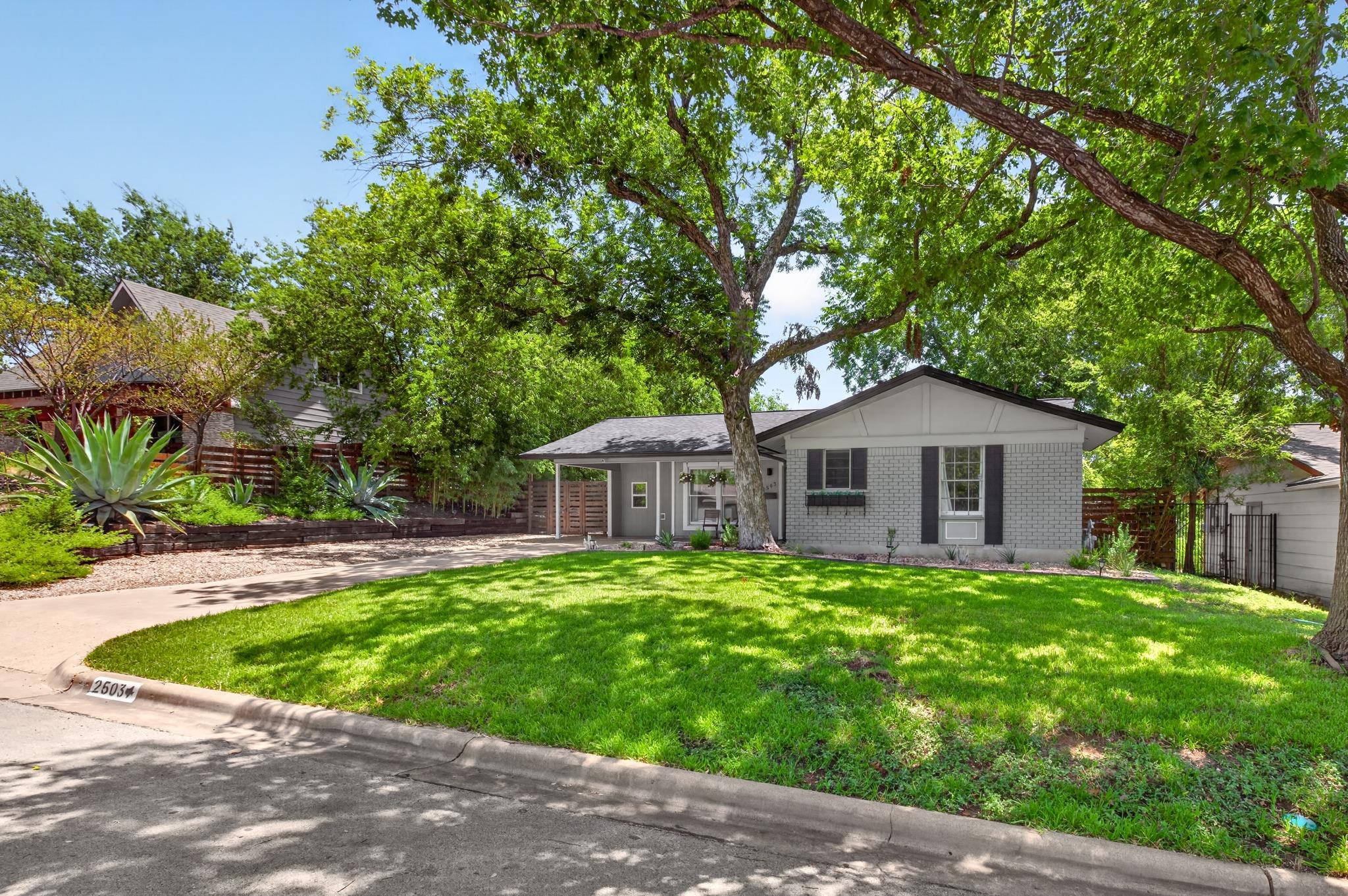 2503 East Side DR