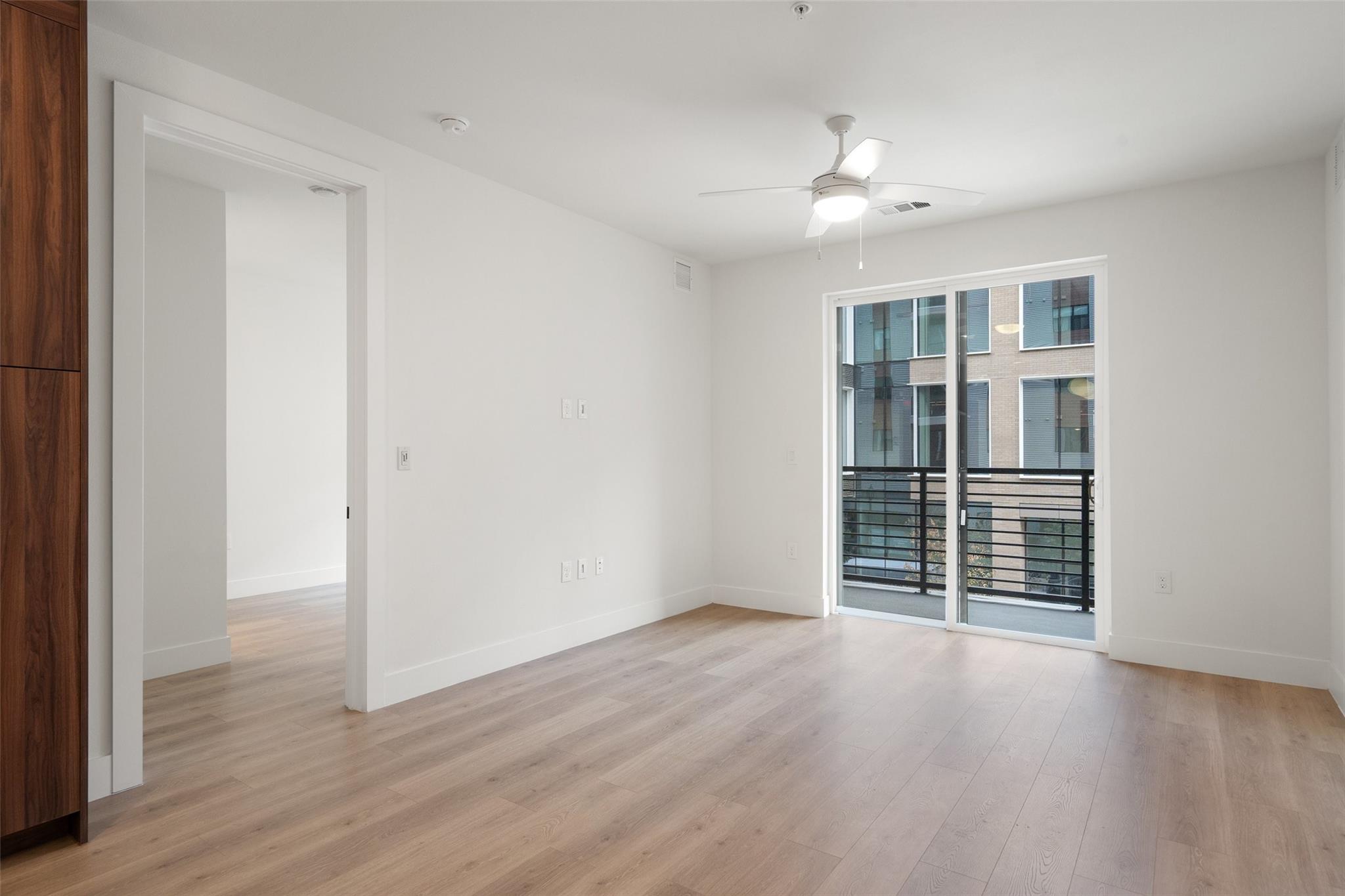 1701 Simond Ave # 206