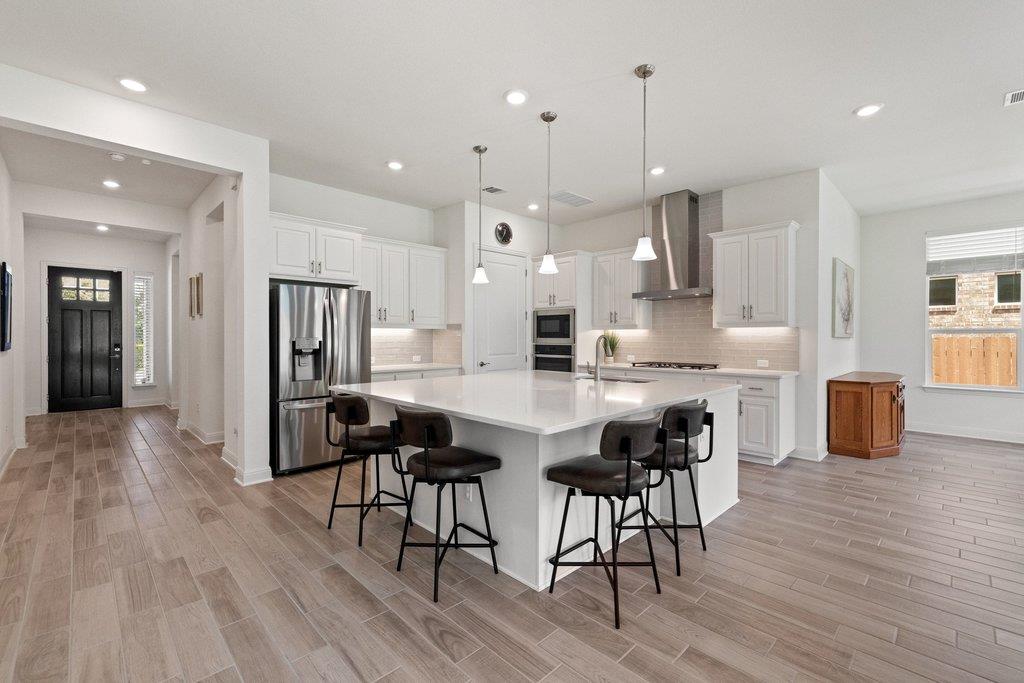 5913 Cimarron Ridge LN