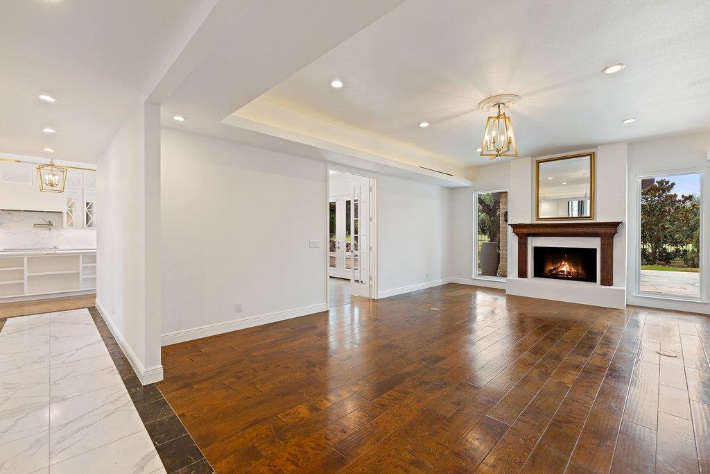17 Hedgebrook WAY